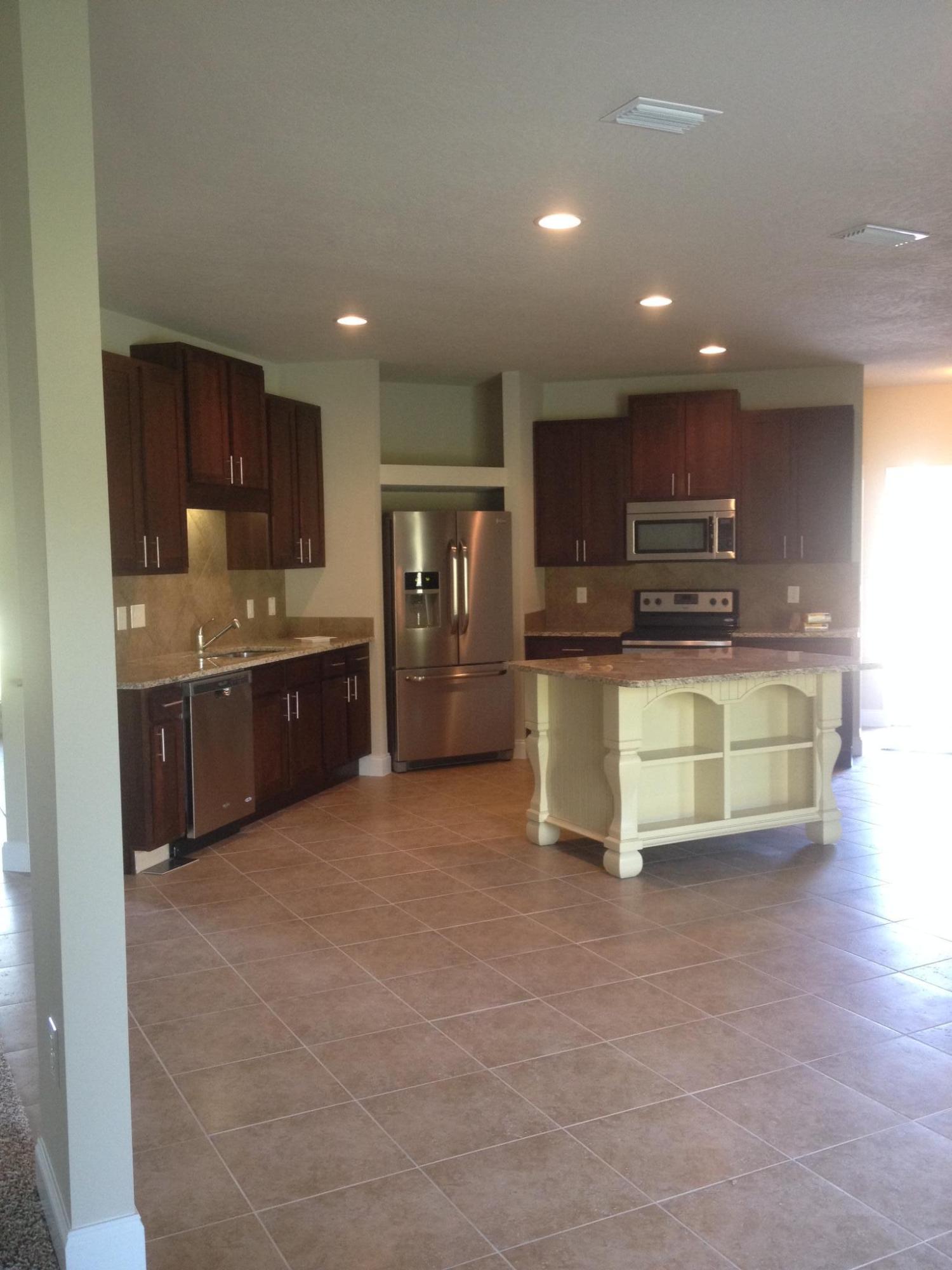 CHANAN ESTATES - Residential Lease