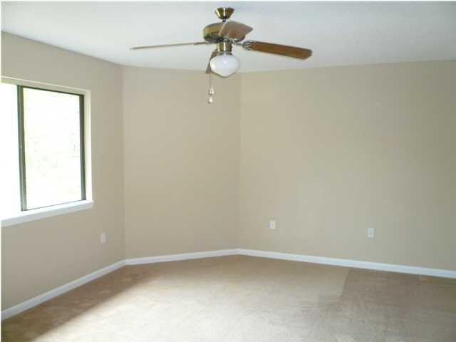 ROCKY BAYOU T/H - Residential Lease