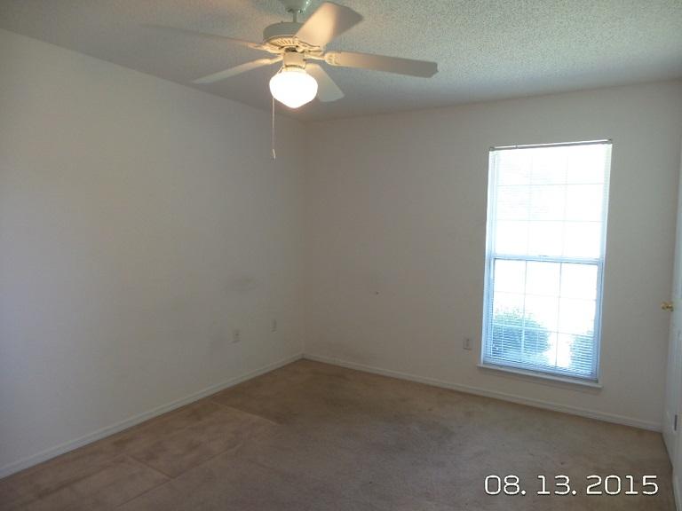 HUNTERS RUN S/D - Residential Lease