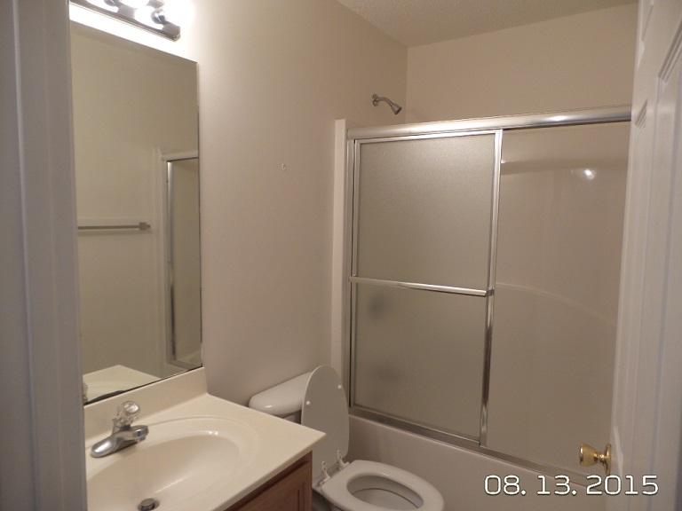 HUNTERS RUN S/D - Residential Lease
