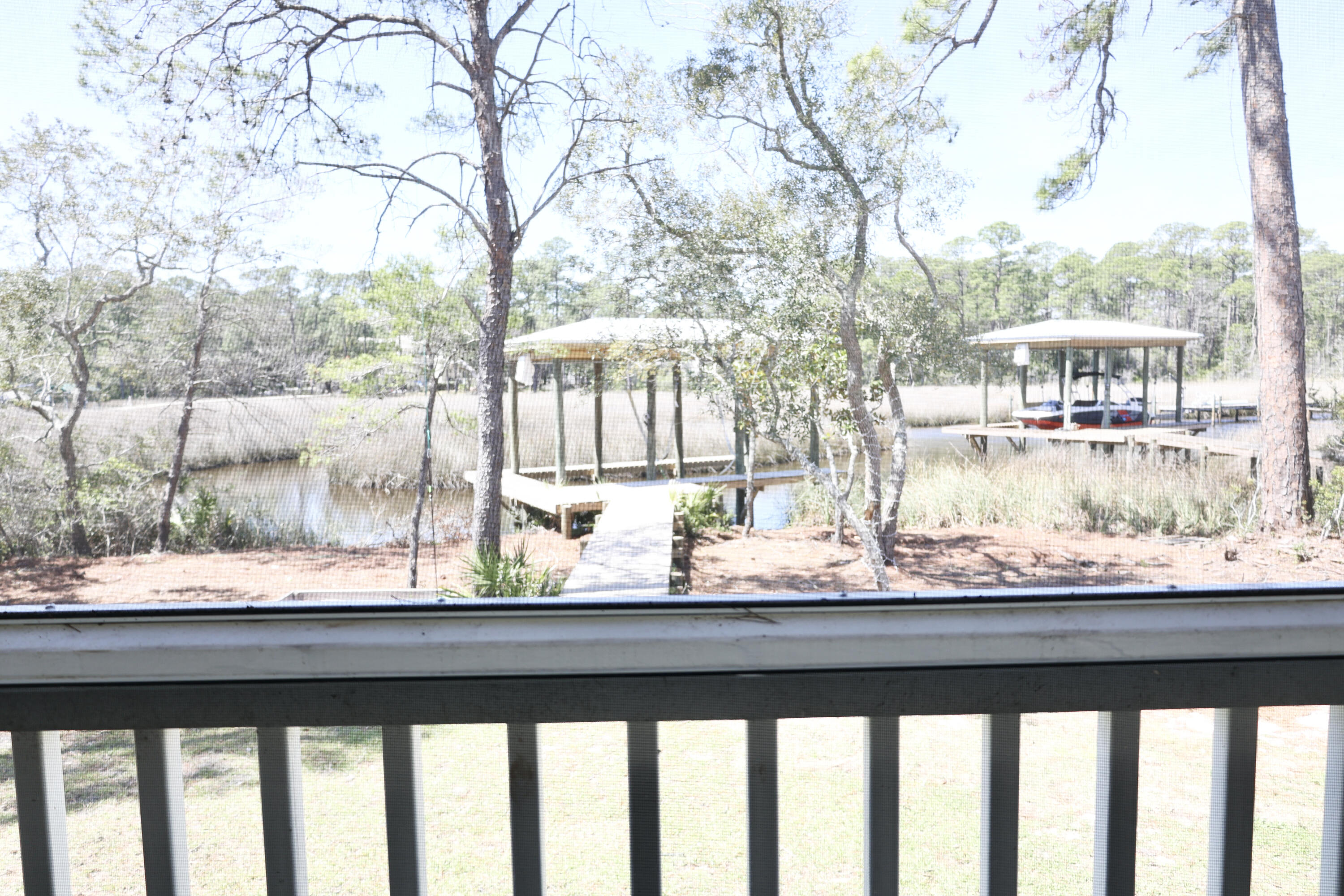 Daxton on the Bay - Residential