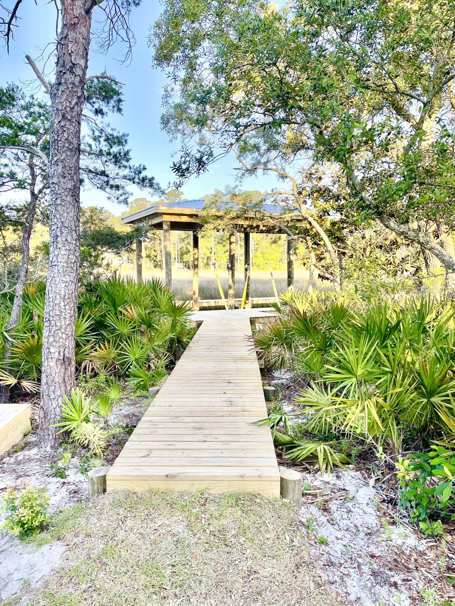 Daxton on the Bay - Residential