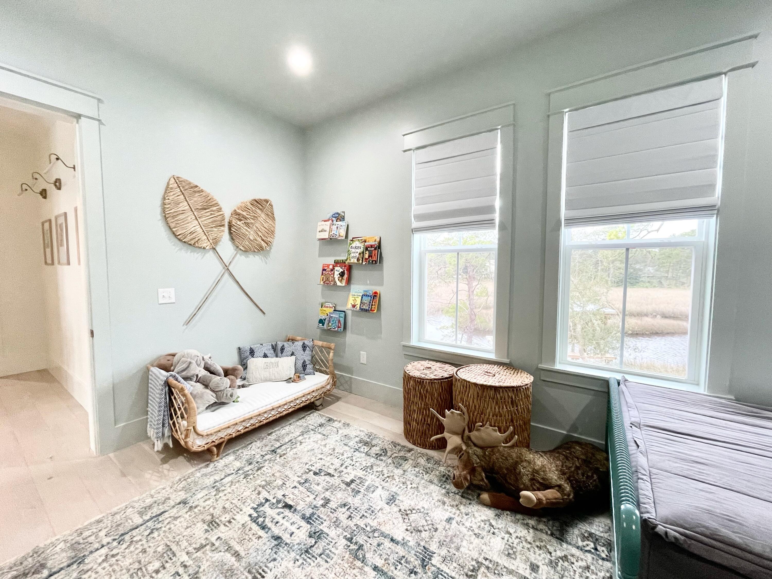 Daxton on the Bay - Residential