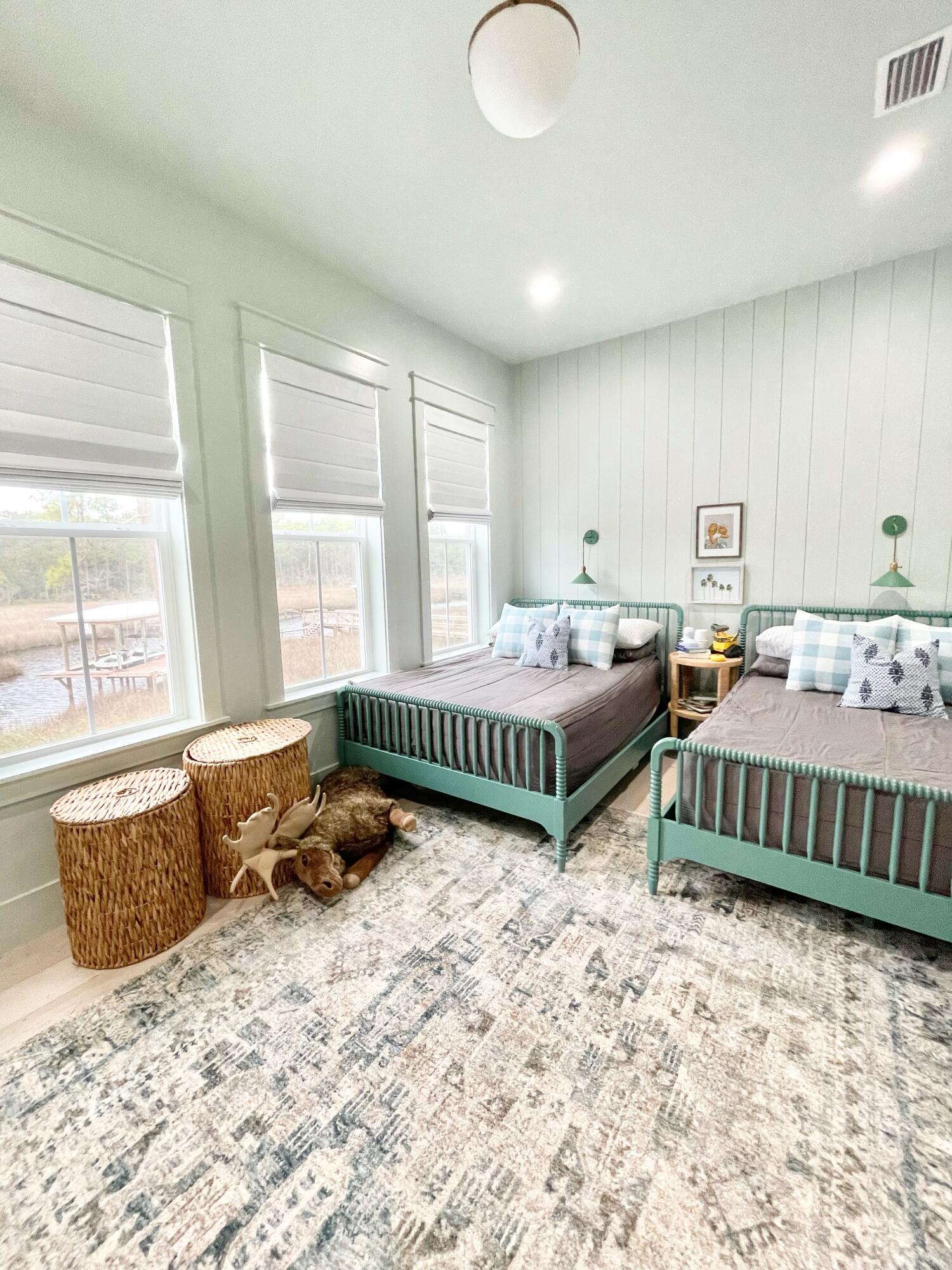 Daxton on the Bay - Residential