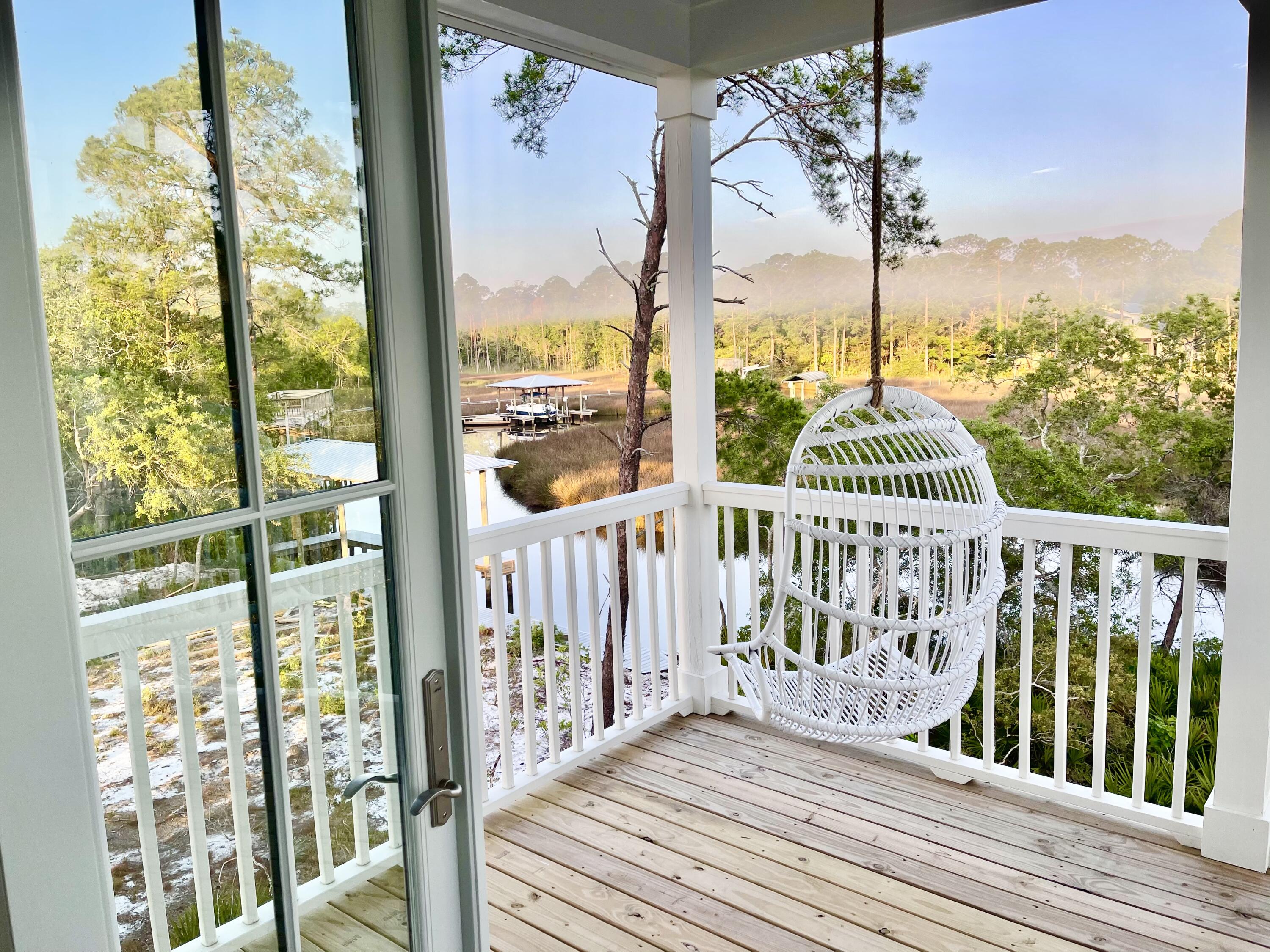 Daxton on the Bay - Residential