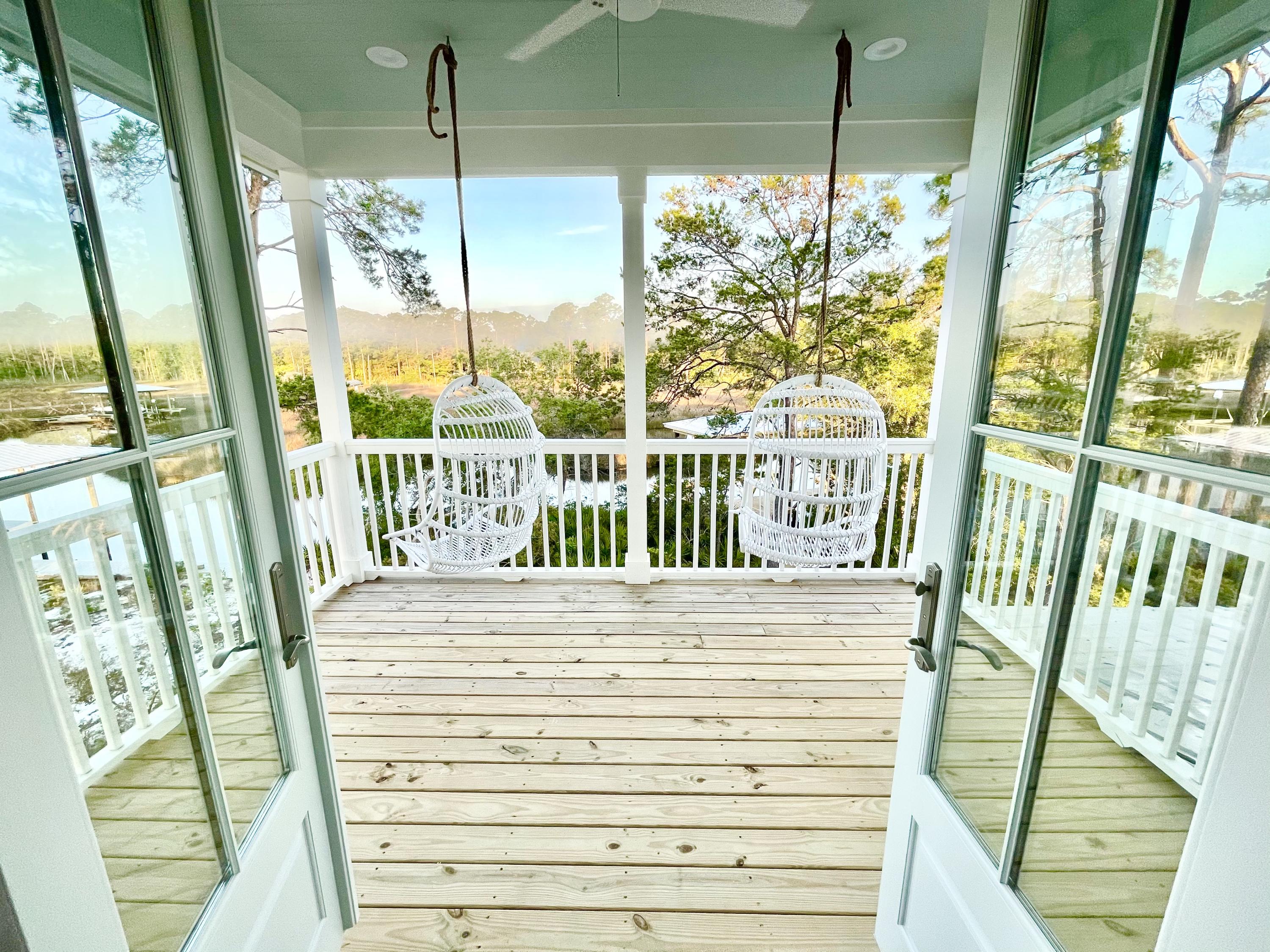 Daxton on the Bay - Residential