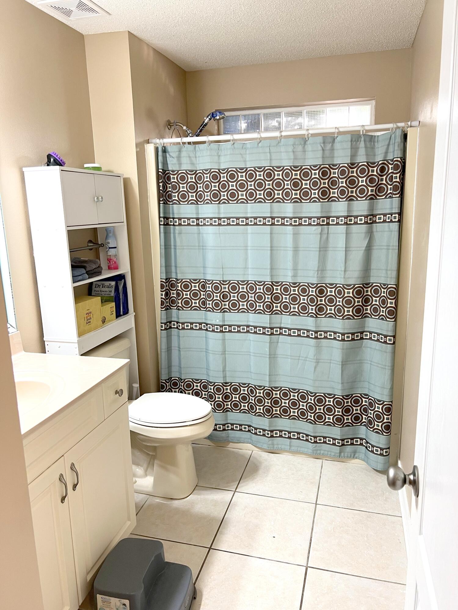 BROOKE ESTATES PH I - Residential