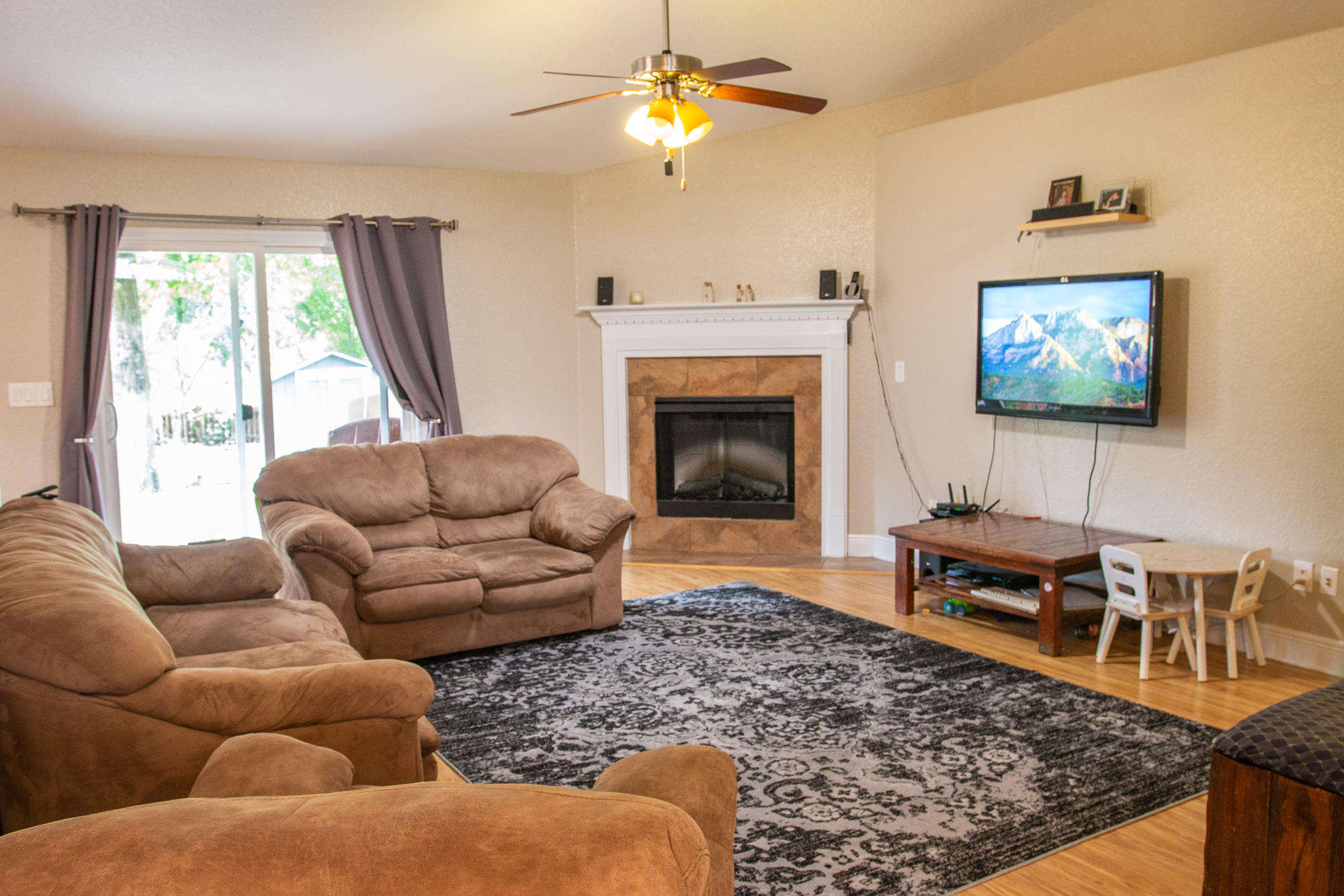 SILVERWOOD - Residential Lease