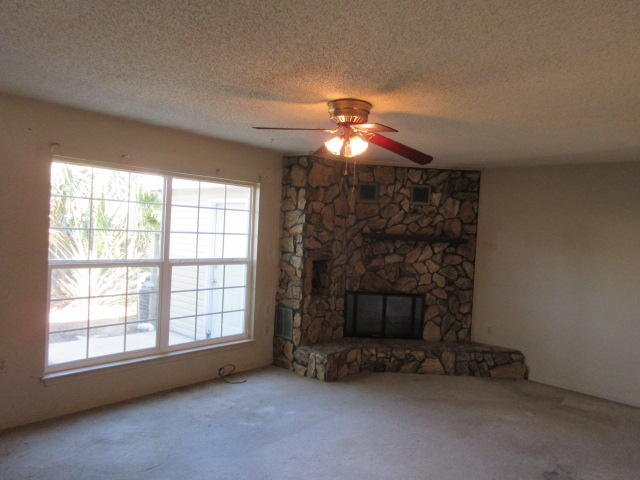 PLANTATION MANOR - Residential