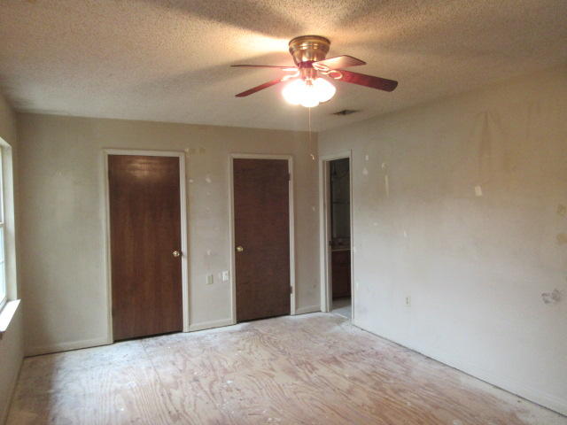 PLANTATION MANOR - Residential
