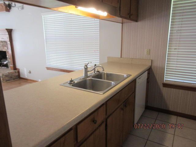 WILLOW BEND PH 2 - Residential Lease