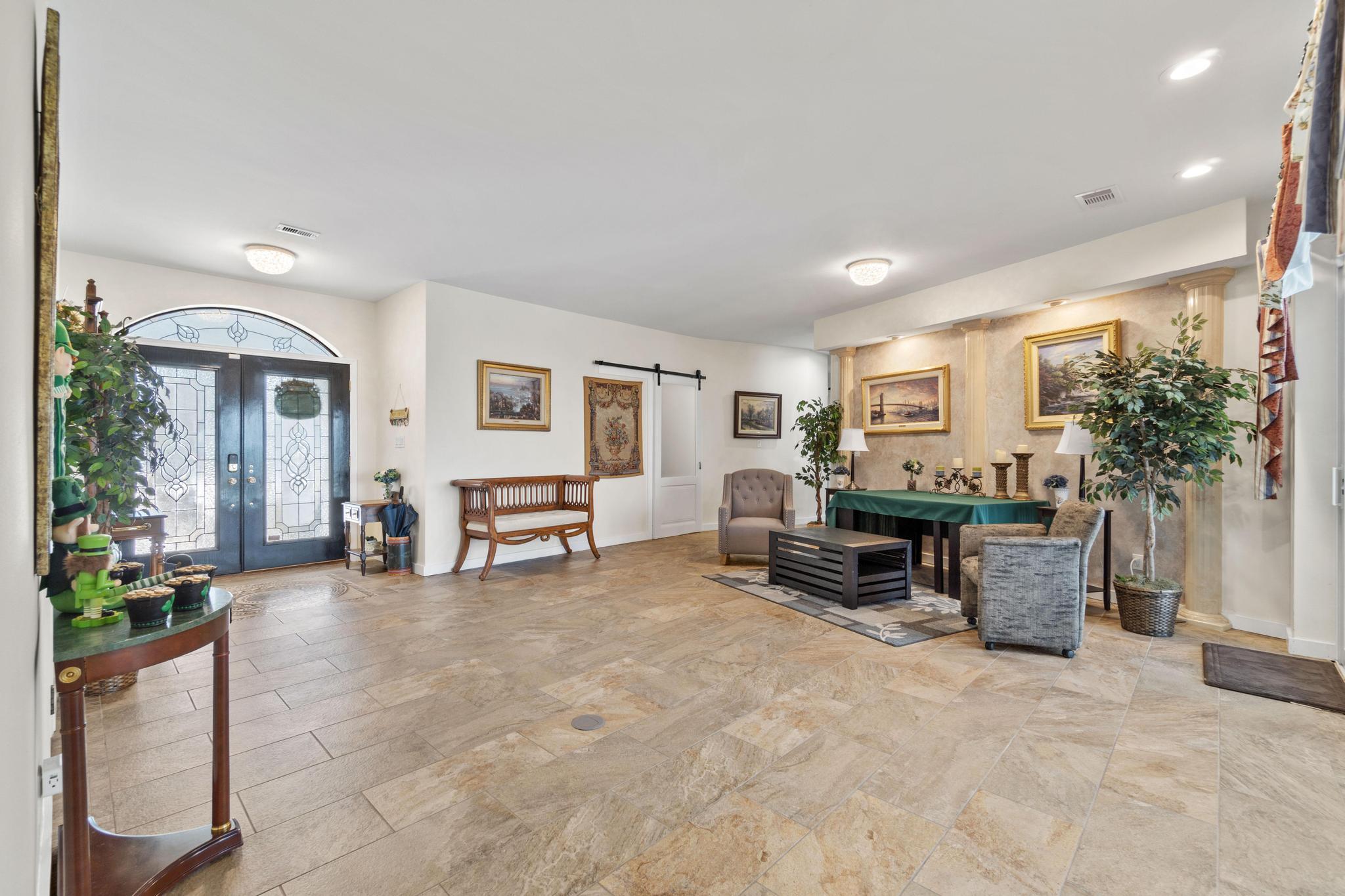 HOLIDAY SHORES ESTATES 1ST ADDN - Residential