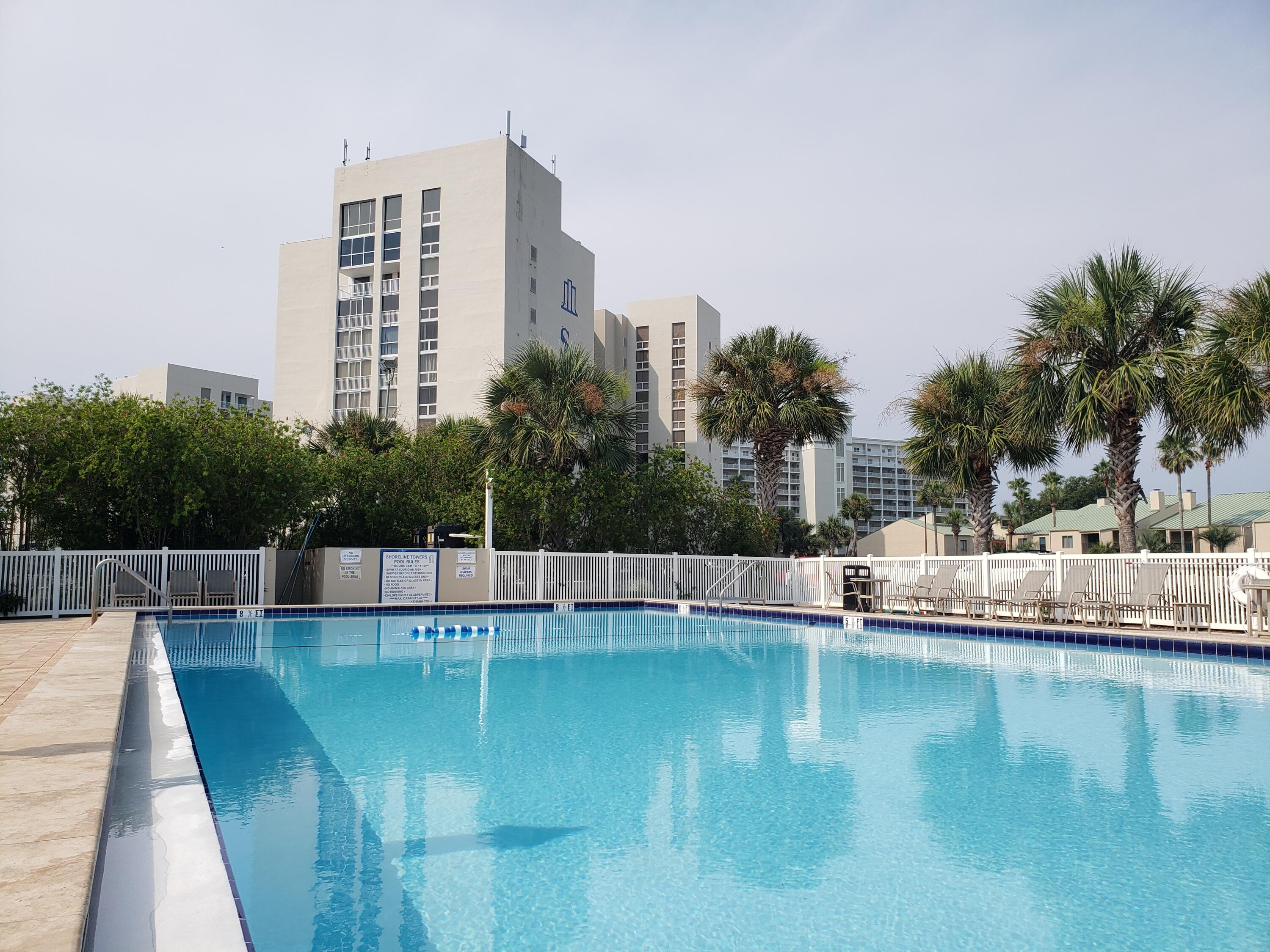 SHORELINE TOWERS 2 - Residential