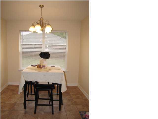 ADAMS POWELL EAST - Residential Lease