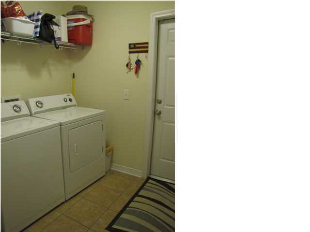 ADAMS POWELL EAST - Residential Lease