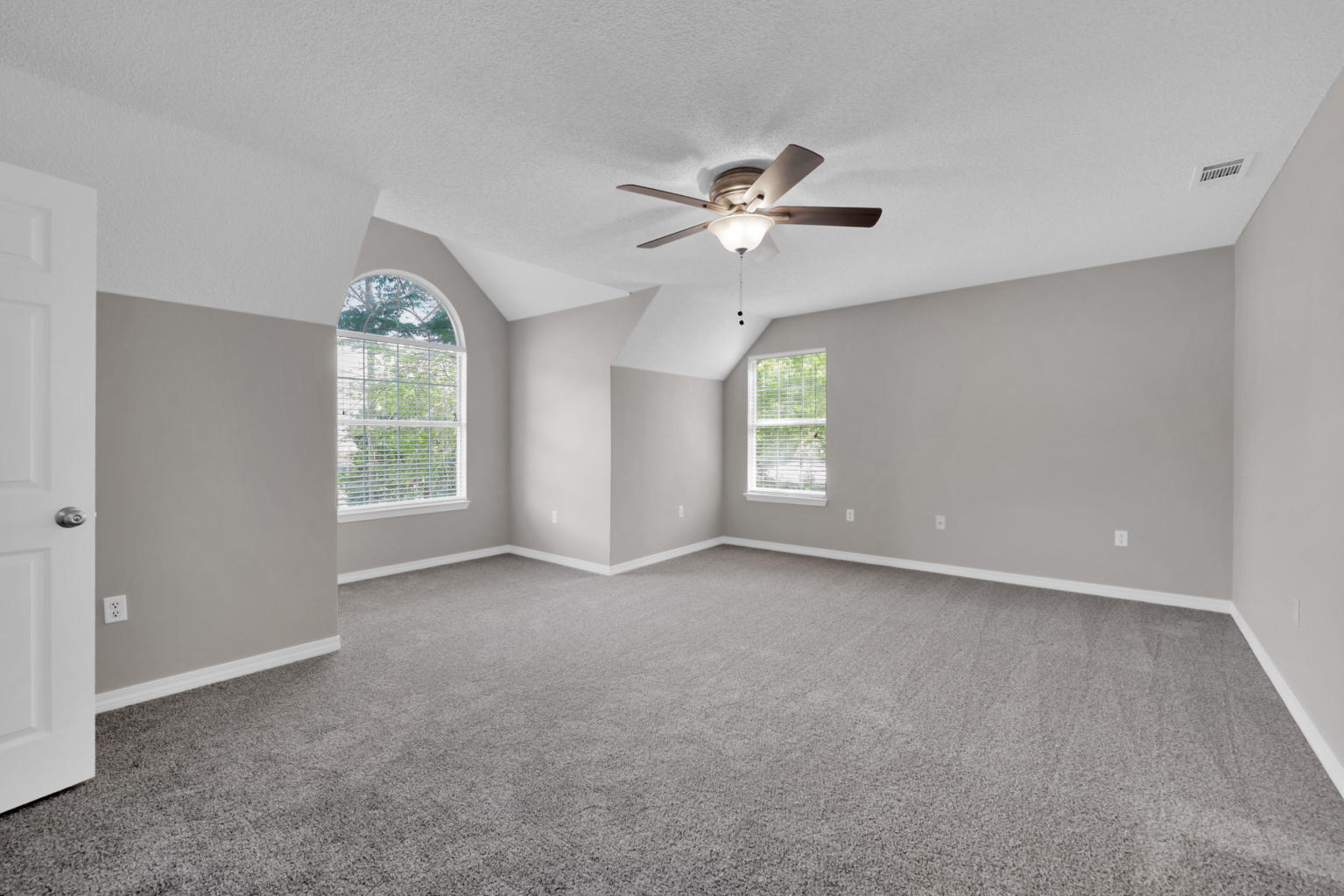 BROOKWOOD - Residential Lease