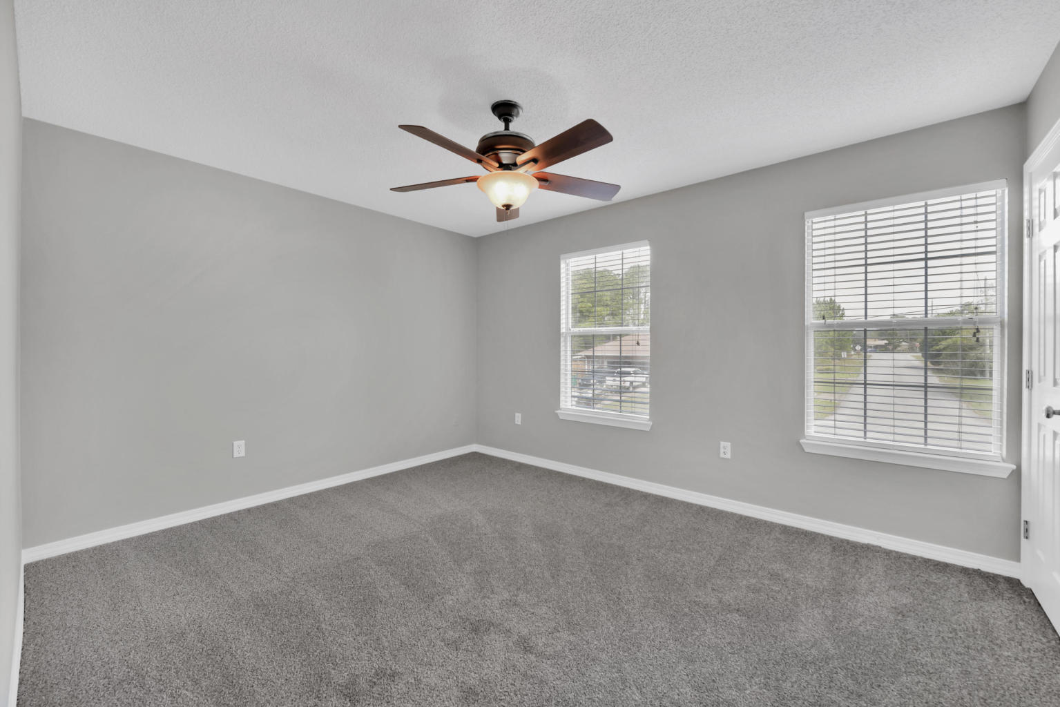 BROOKWOOD - Residential Lease