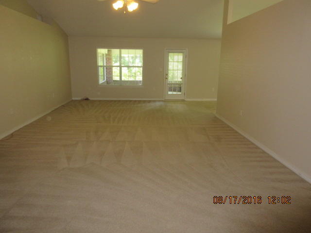 HAMPTON RIDGE - Residential Lease