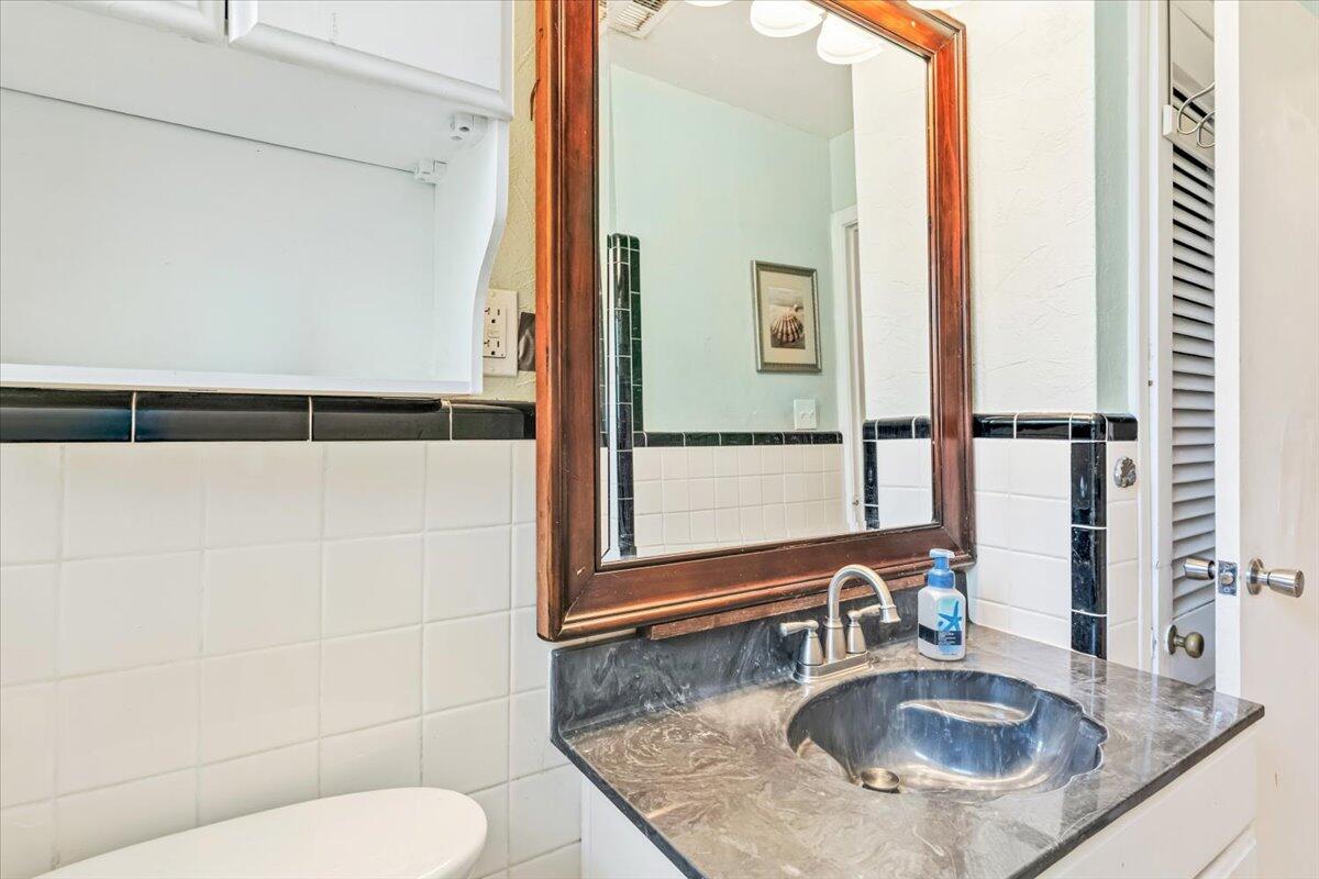 VESTA HEIGHTS 1ST ADDN - Residential