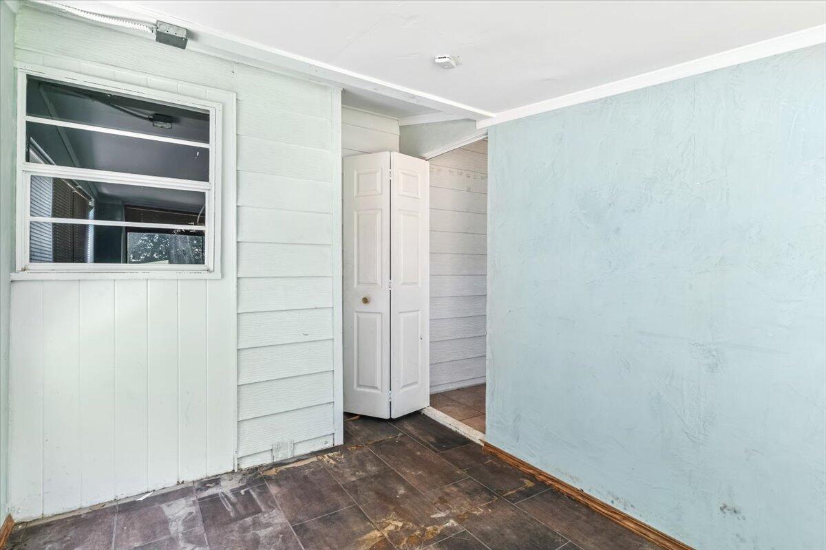VESTA HEIGHTS 1ST ADDN - Residential