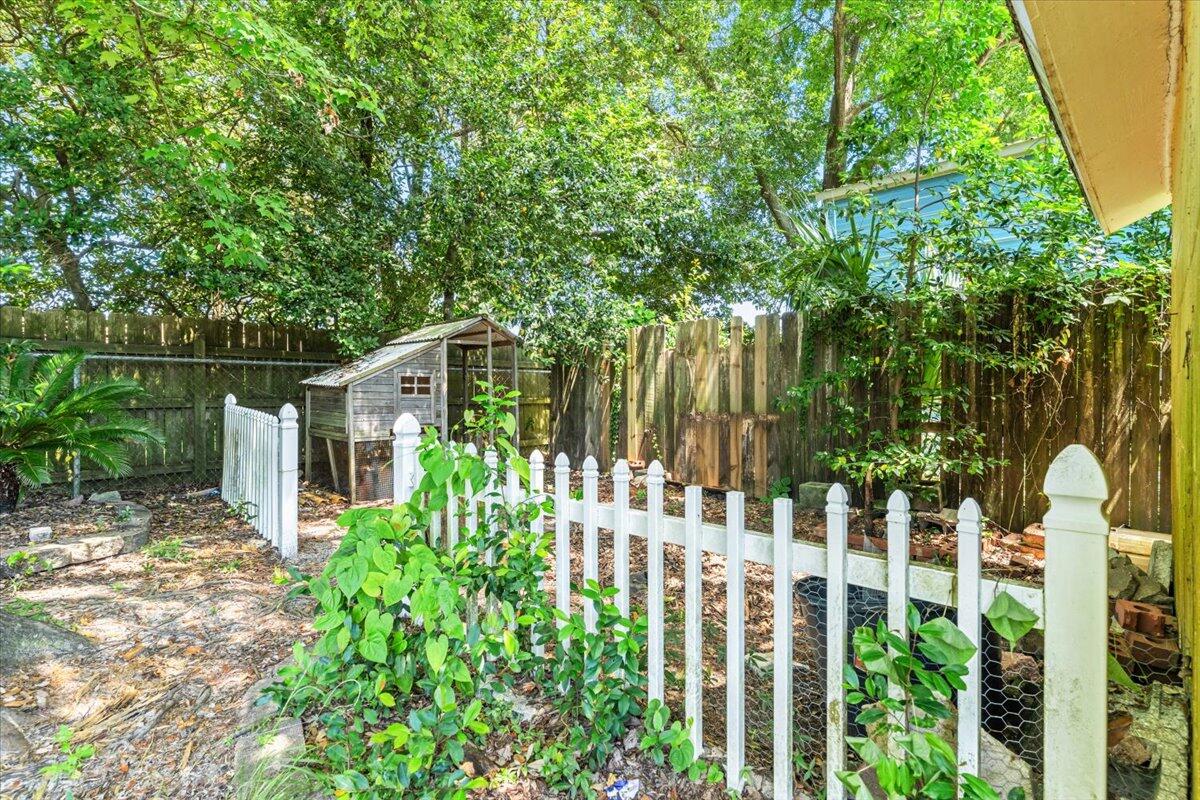 VESTA HEIGHTS 1ST ADDN - Residential