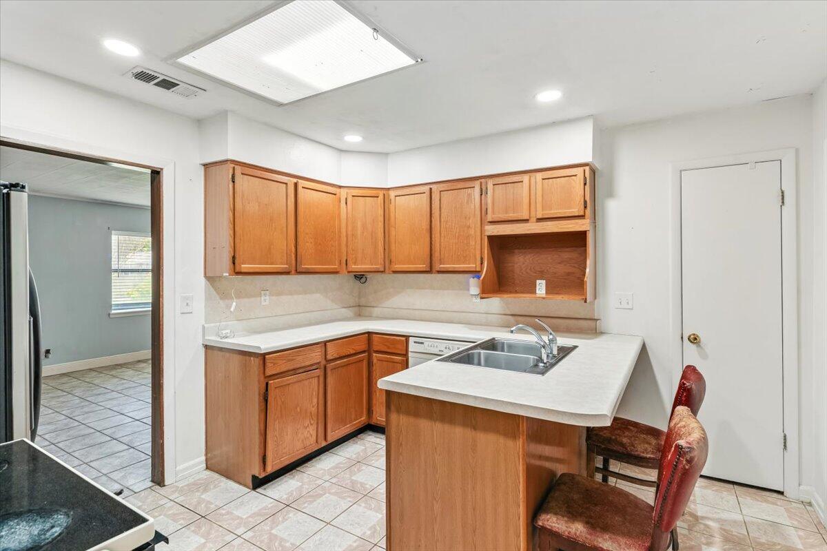 VESTA HEIGHTS 1ST ADDN - Residential