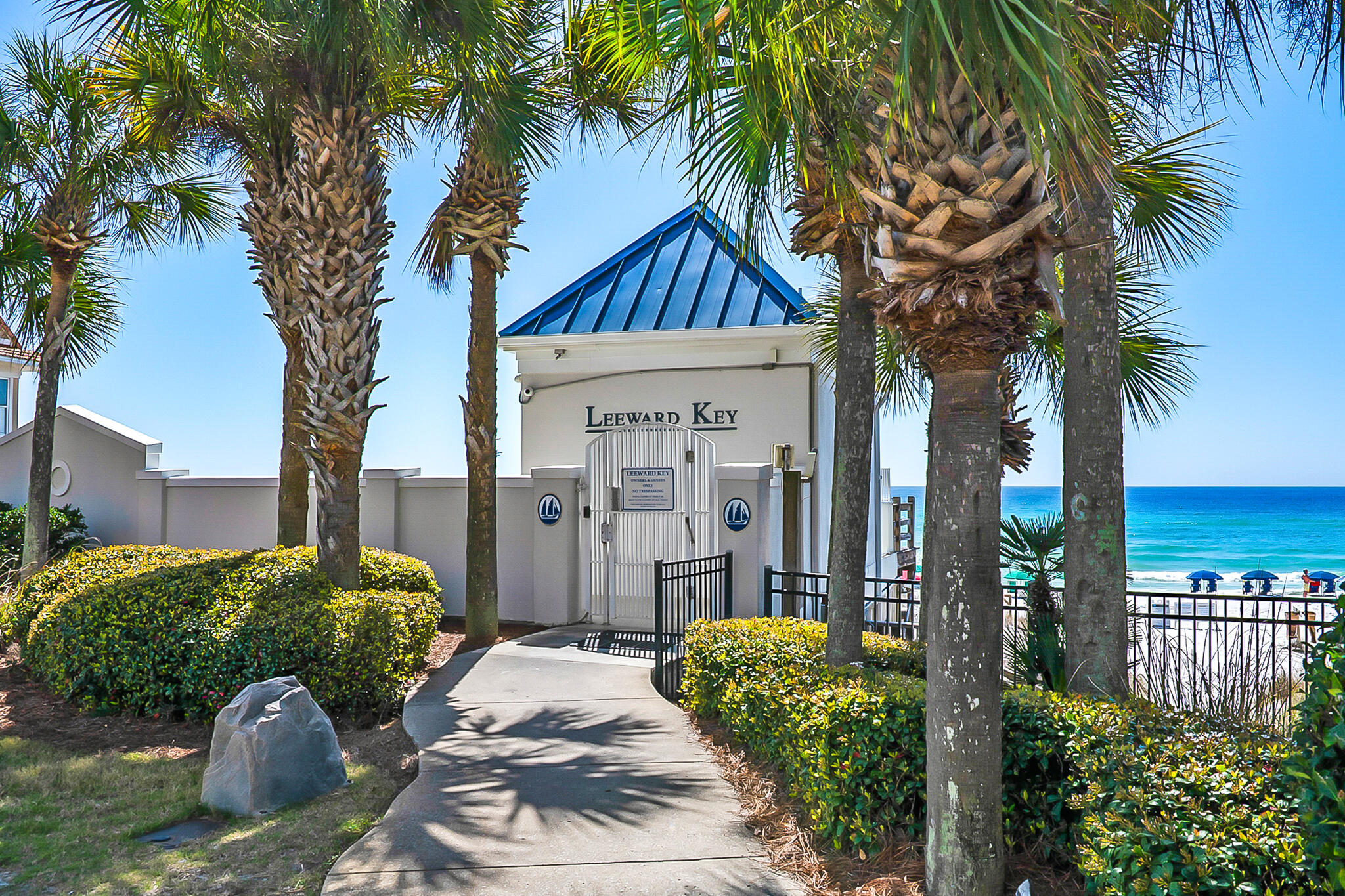LEEWARD KEY - Residential