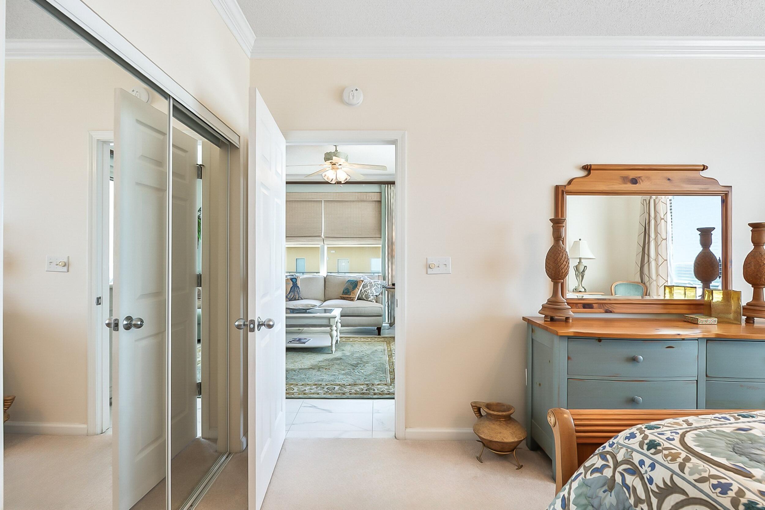 LEEWARD KEY - Residential