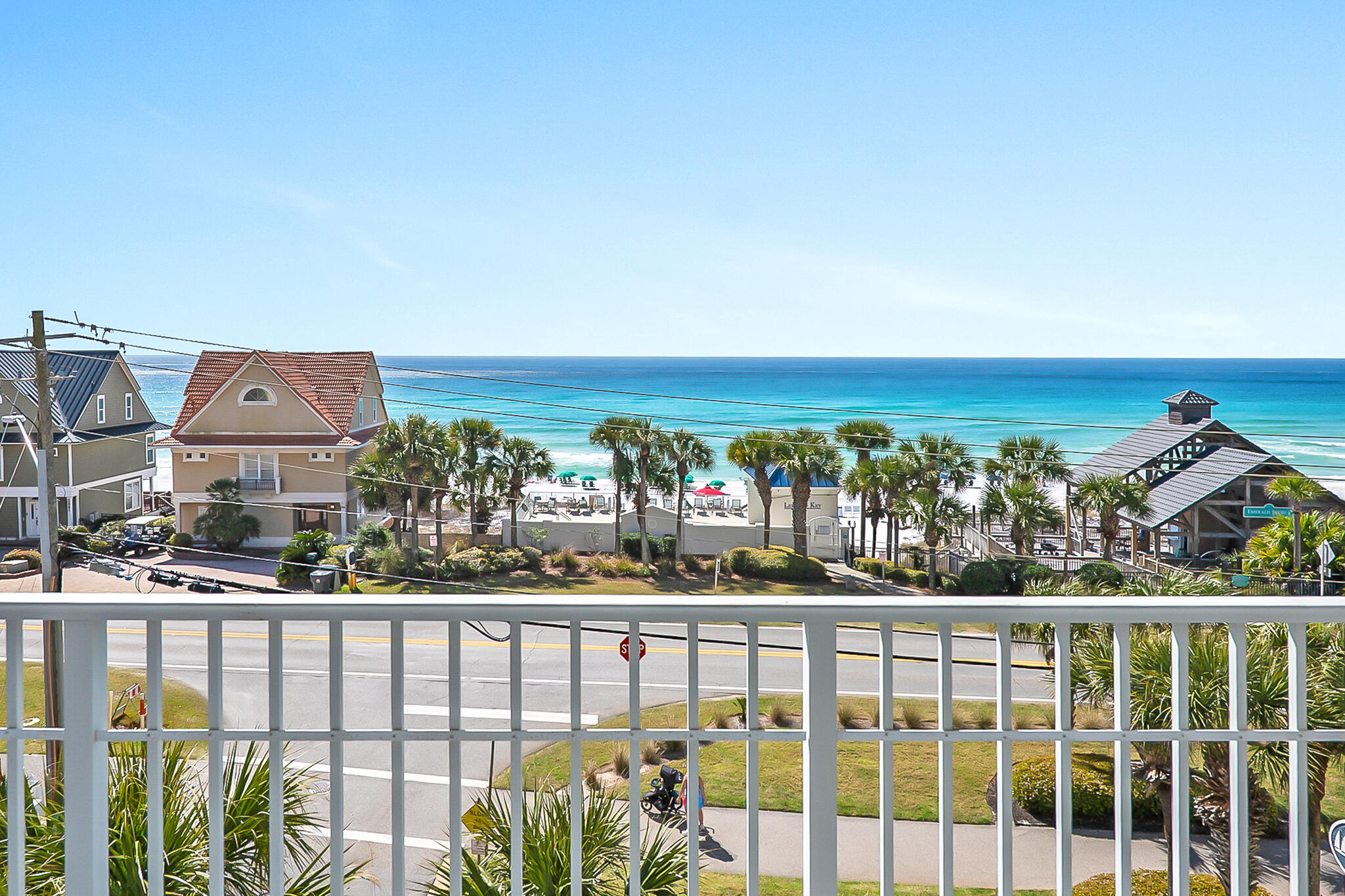 LEEWARD KEY - Residential
