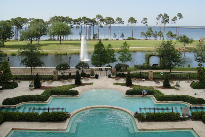 ONE WATER PLACE - Residential