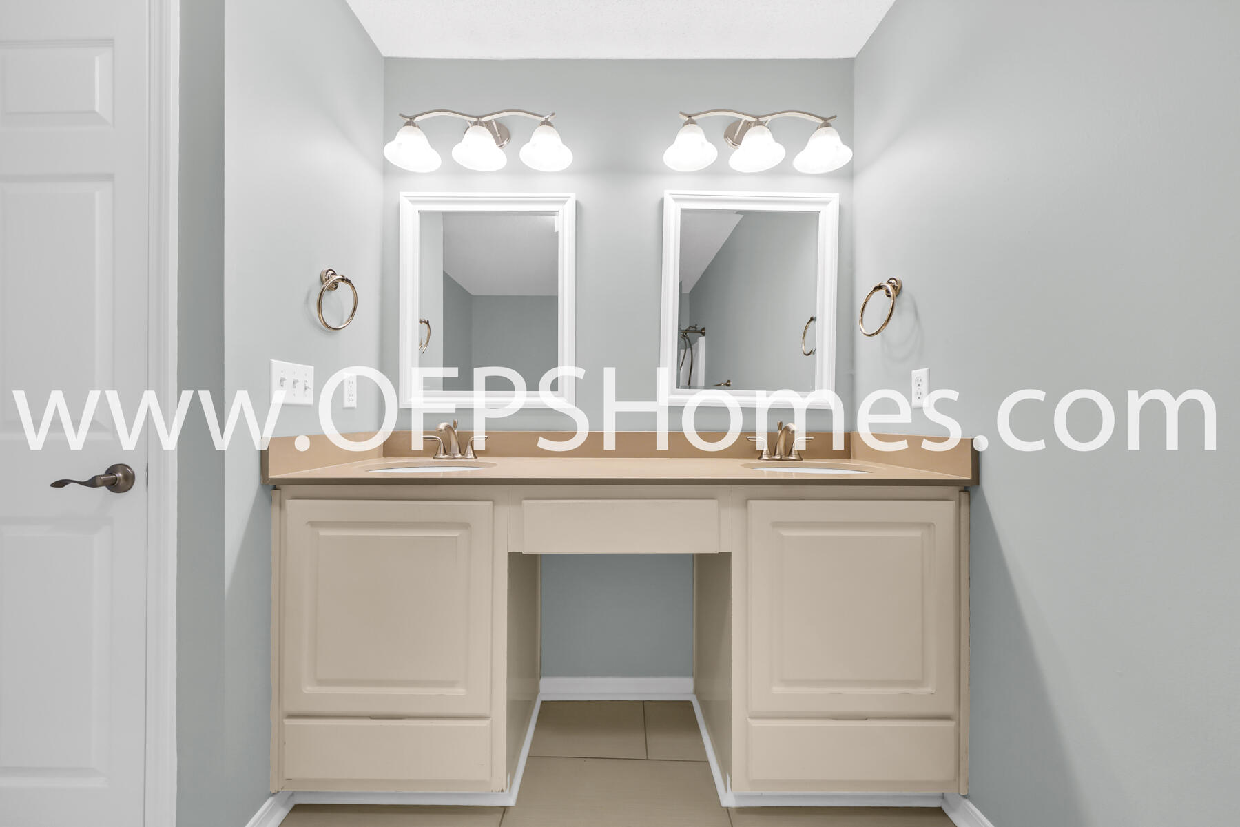 EMERALD VILLAGE S/D - Residential Lease