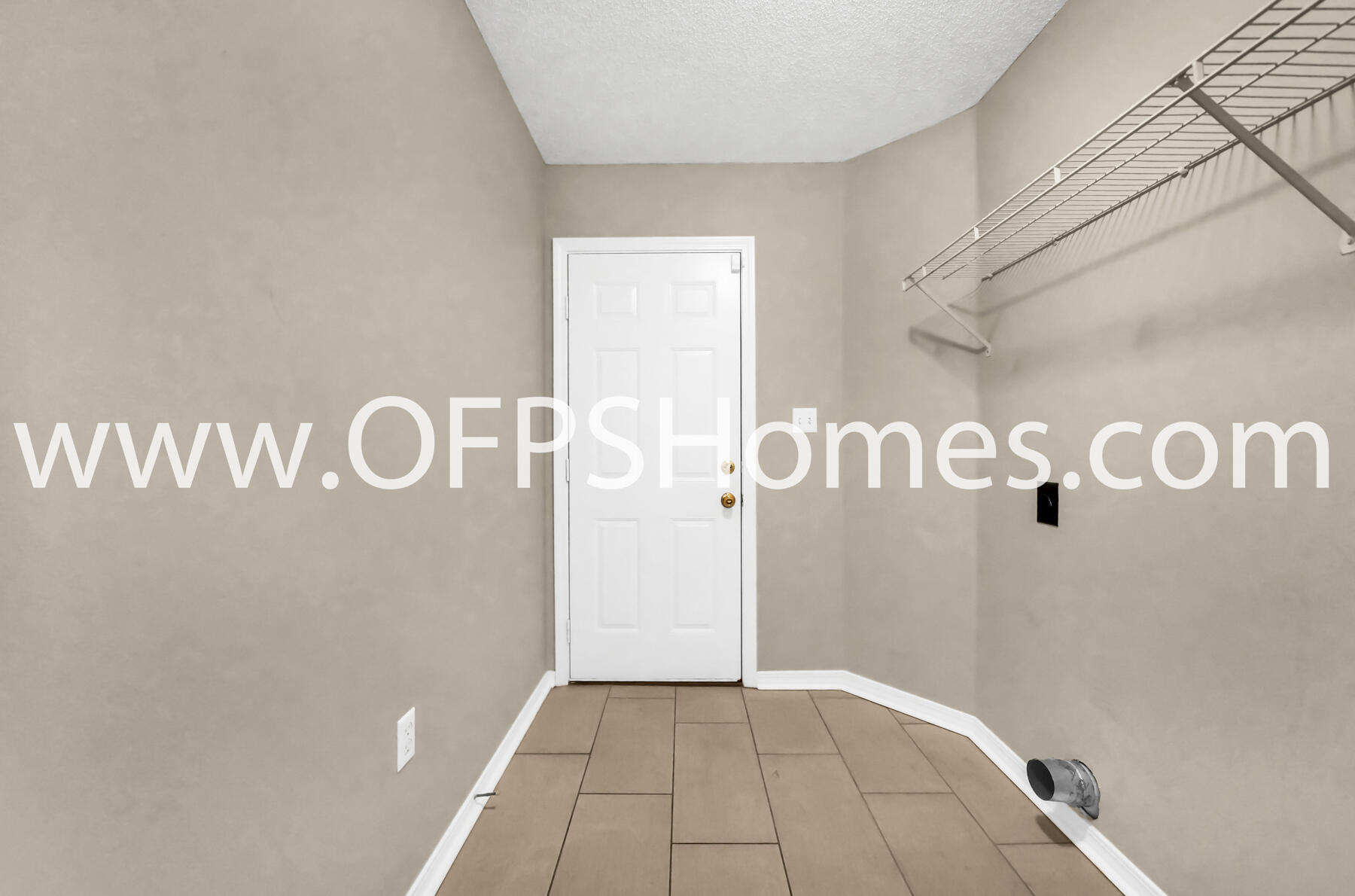 EMERALD VILLAGE S/D - Residential Lease