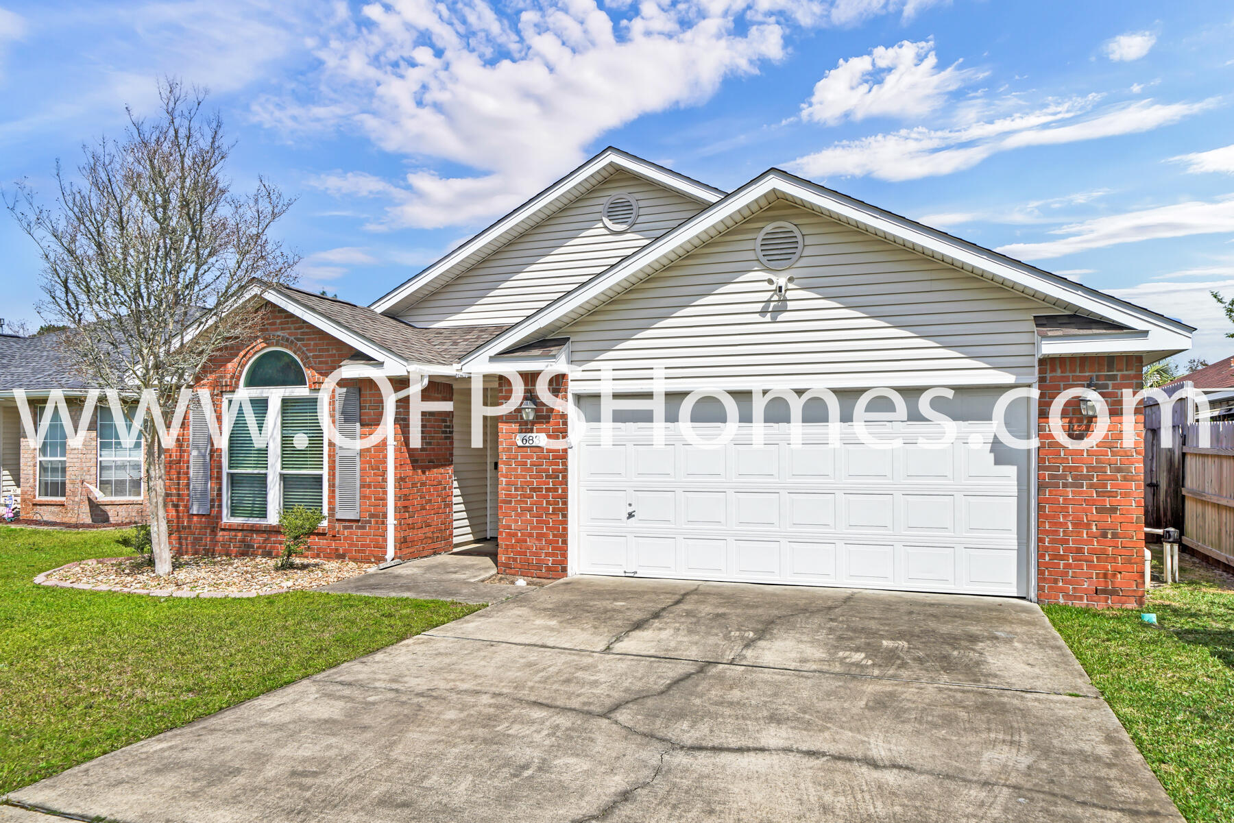 EMERALD VILLAGE S/D - Residential Lease