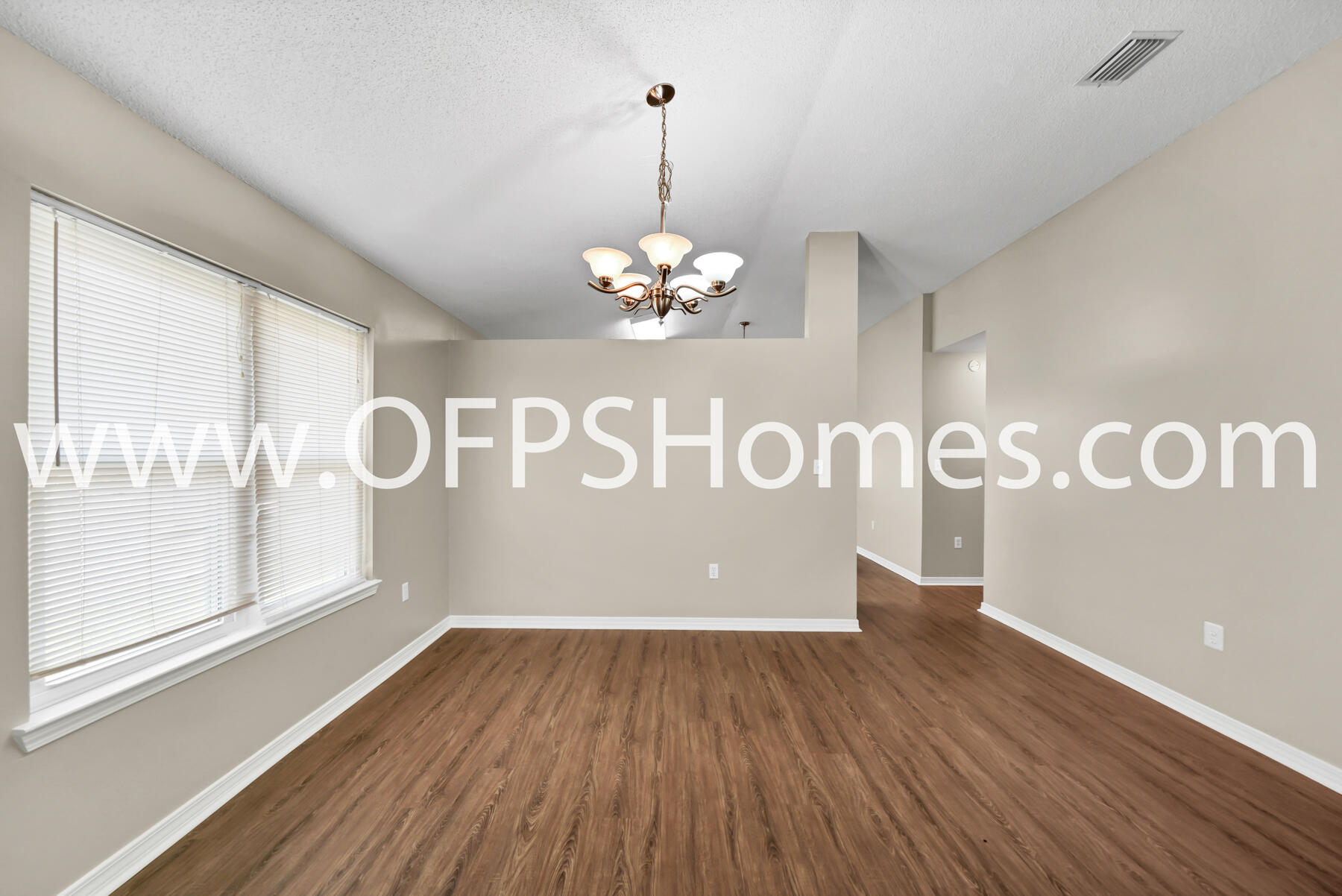 EMERALD VILLAGE S/D - Residential Lease