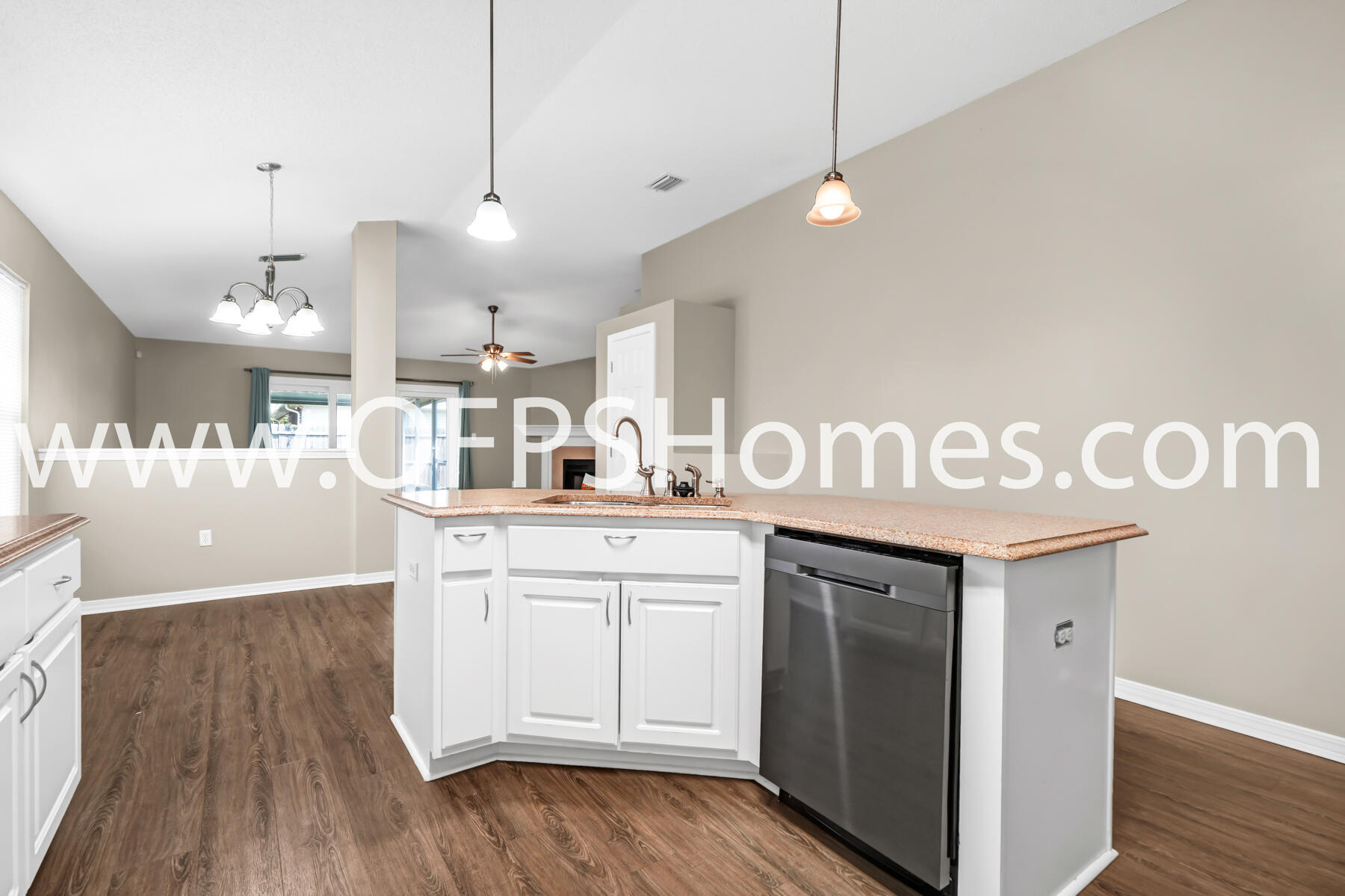 EMERALD VILLAGE S/D - Residential Lease
