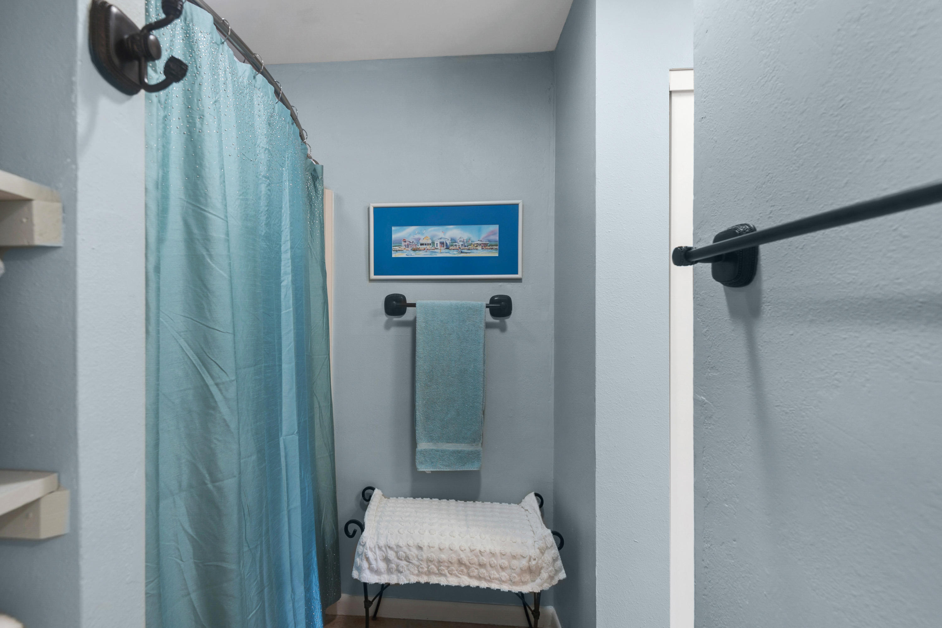 BLUE MOUNTAIN VILLAS CONDO - Residential