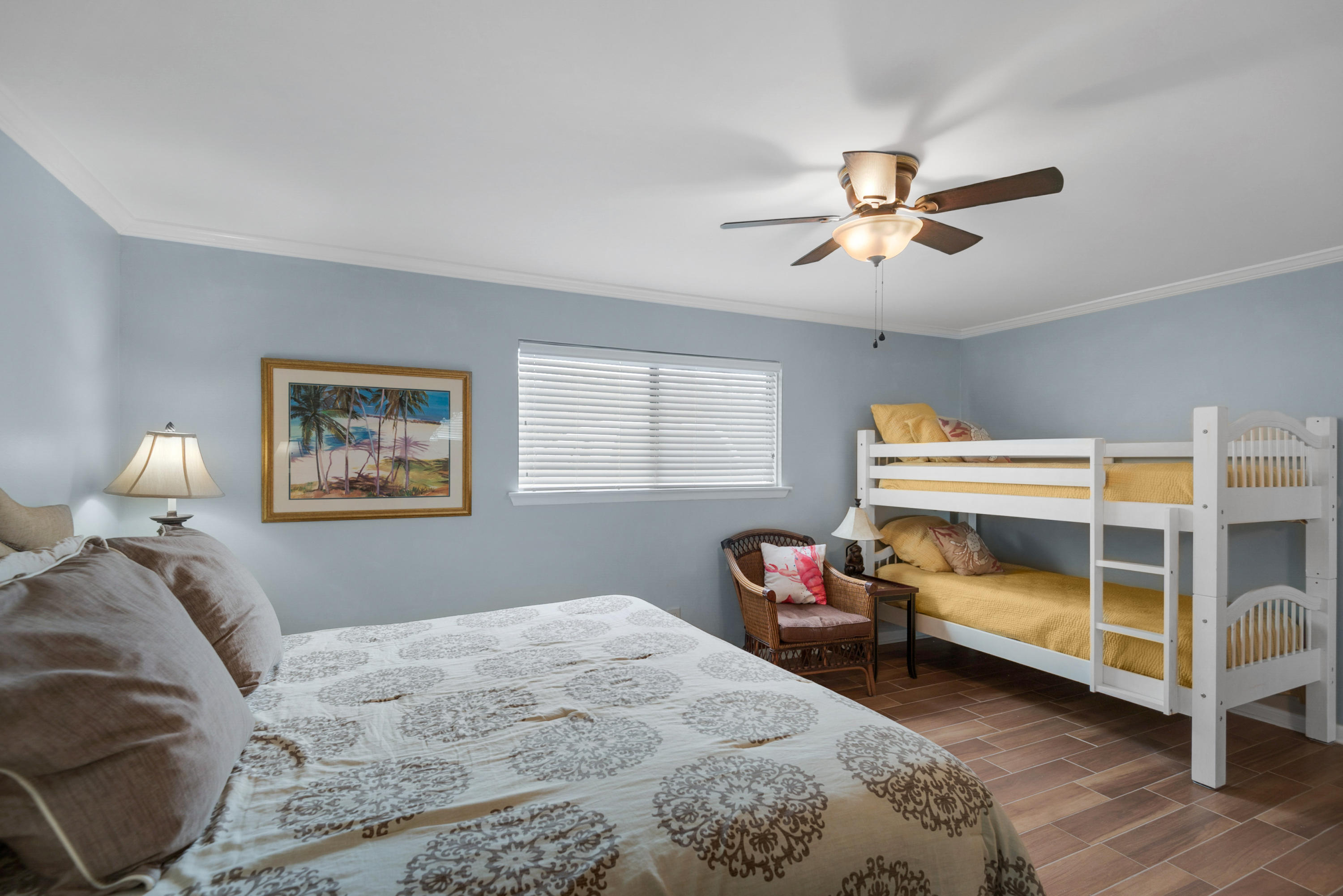 BLUE MOUNTAIN VILLAS CONDO - Residential