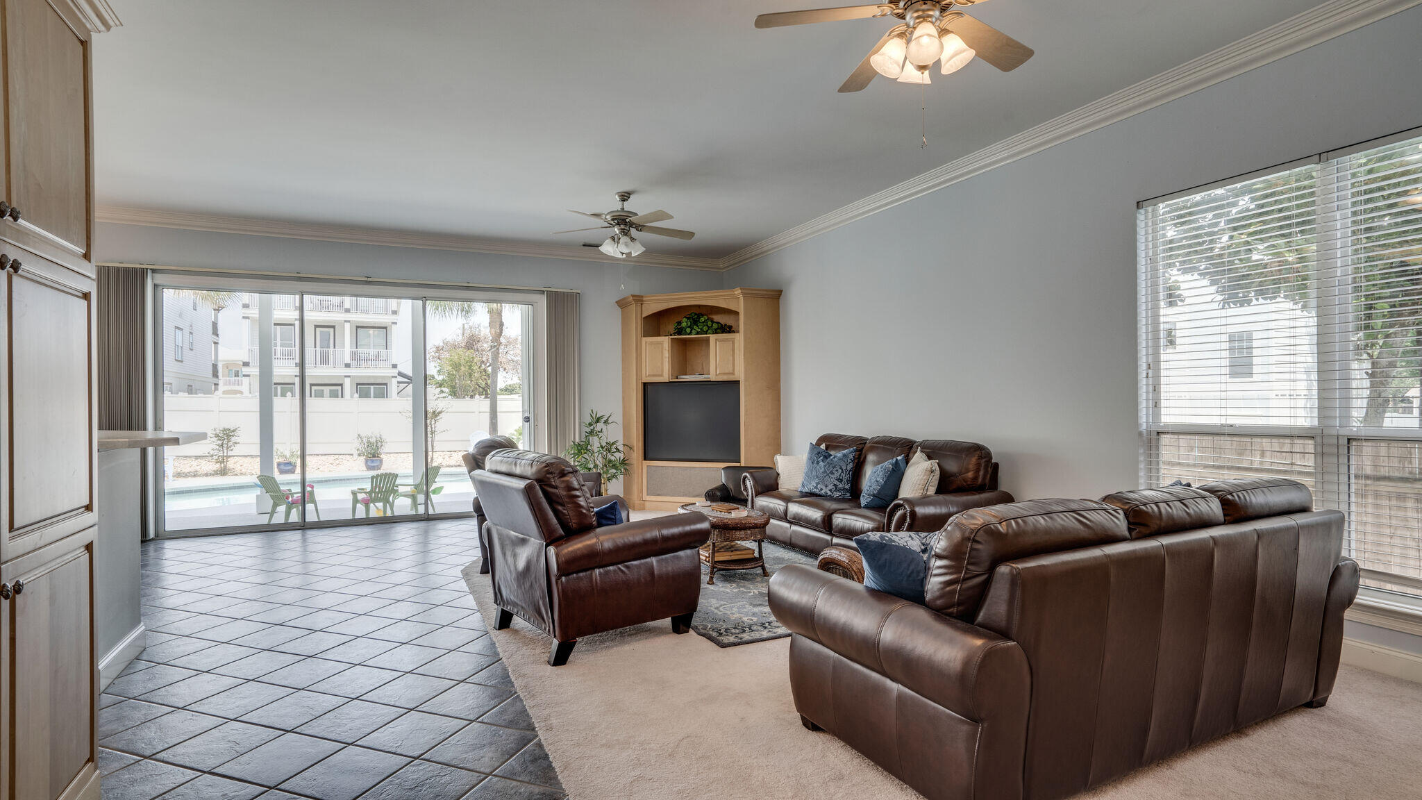 CRYSTAL BEACH - Residential