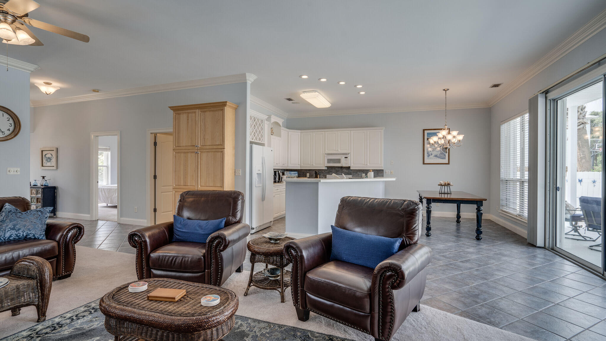 CRYSTAL BEACH - Residential