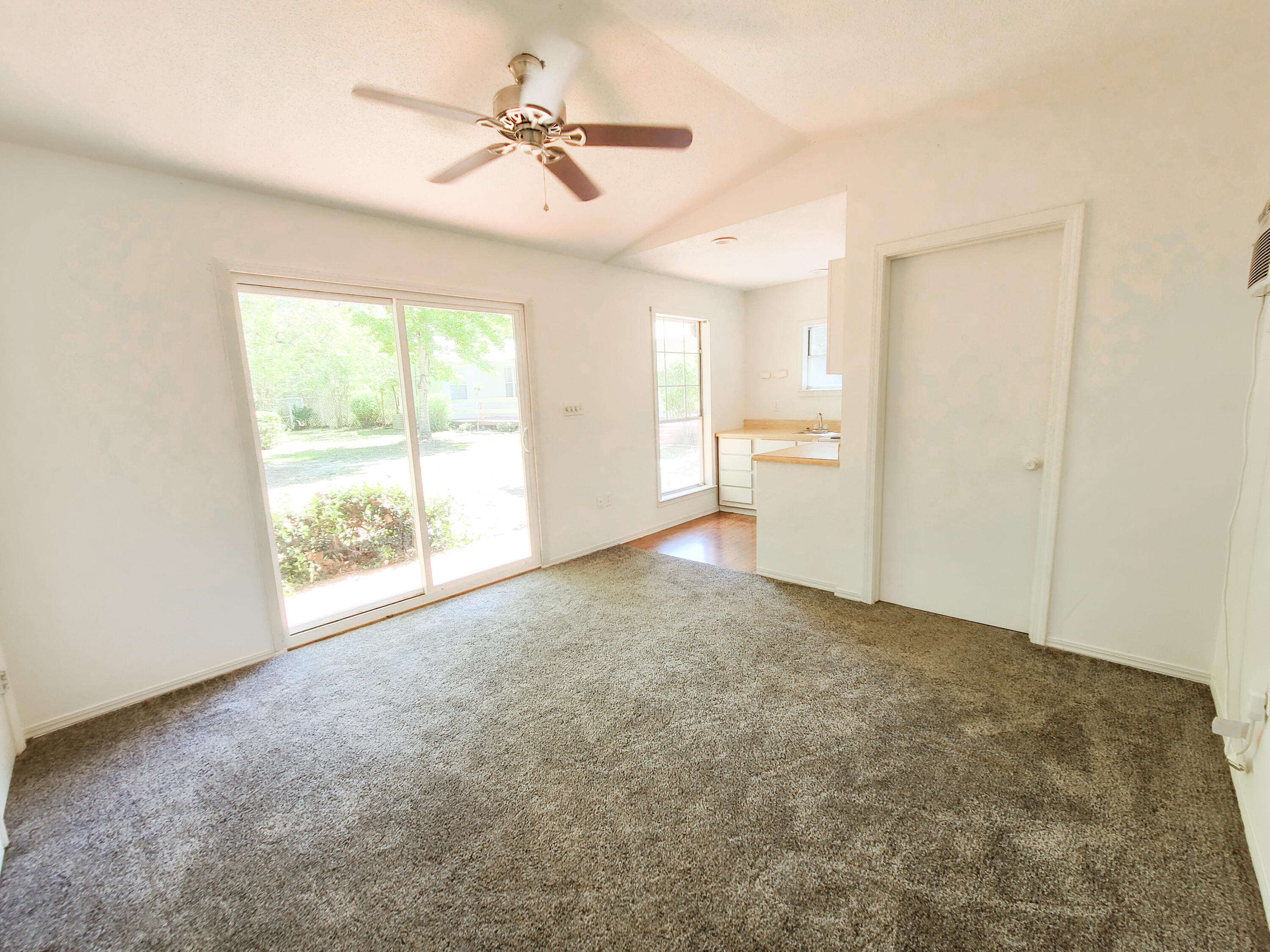 OAKCREST F & G PLAT 3 - Residential Lease