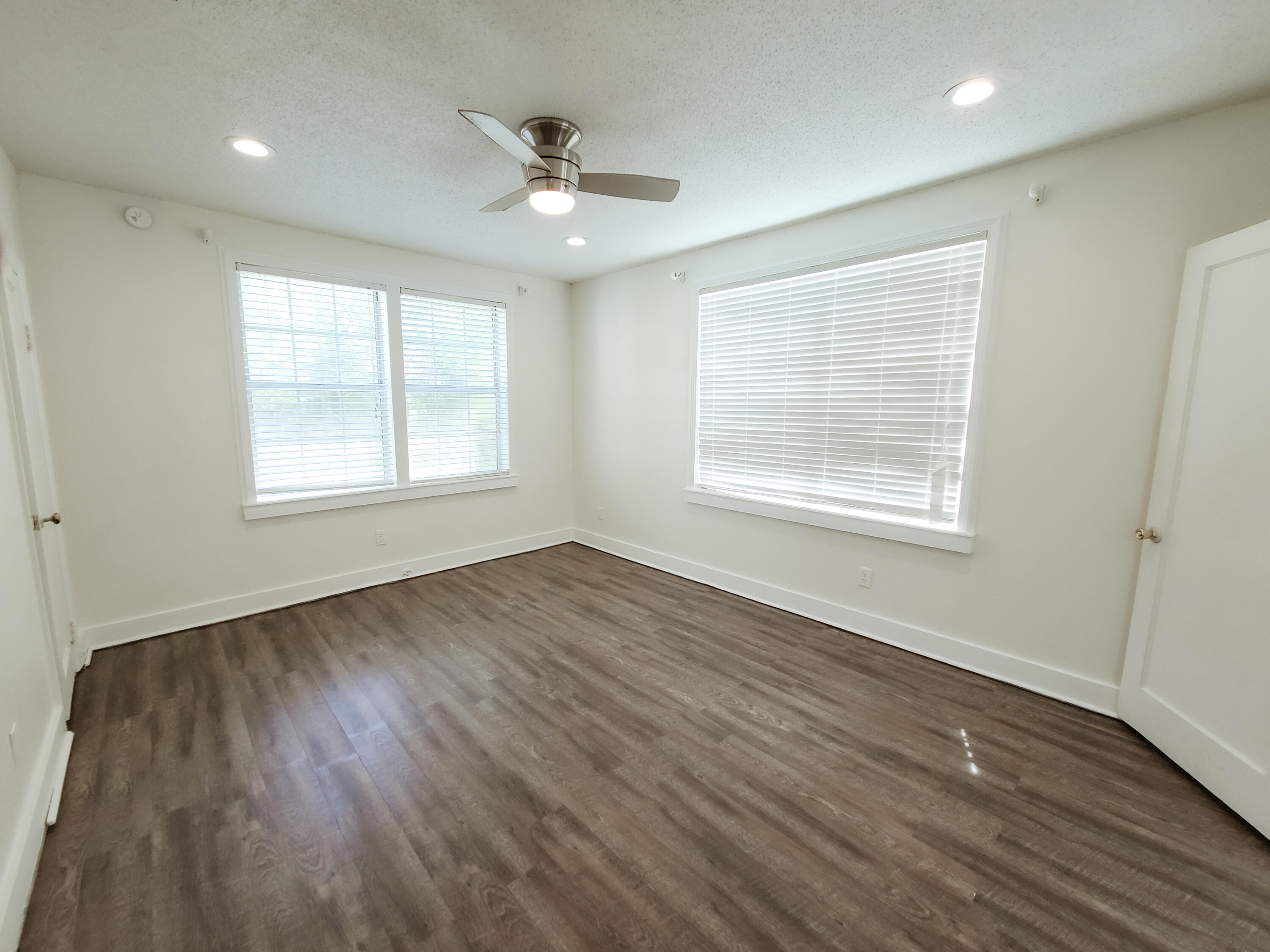 OAKCREST F & G PLAT 3 - Residential Lease