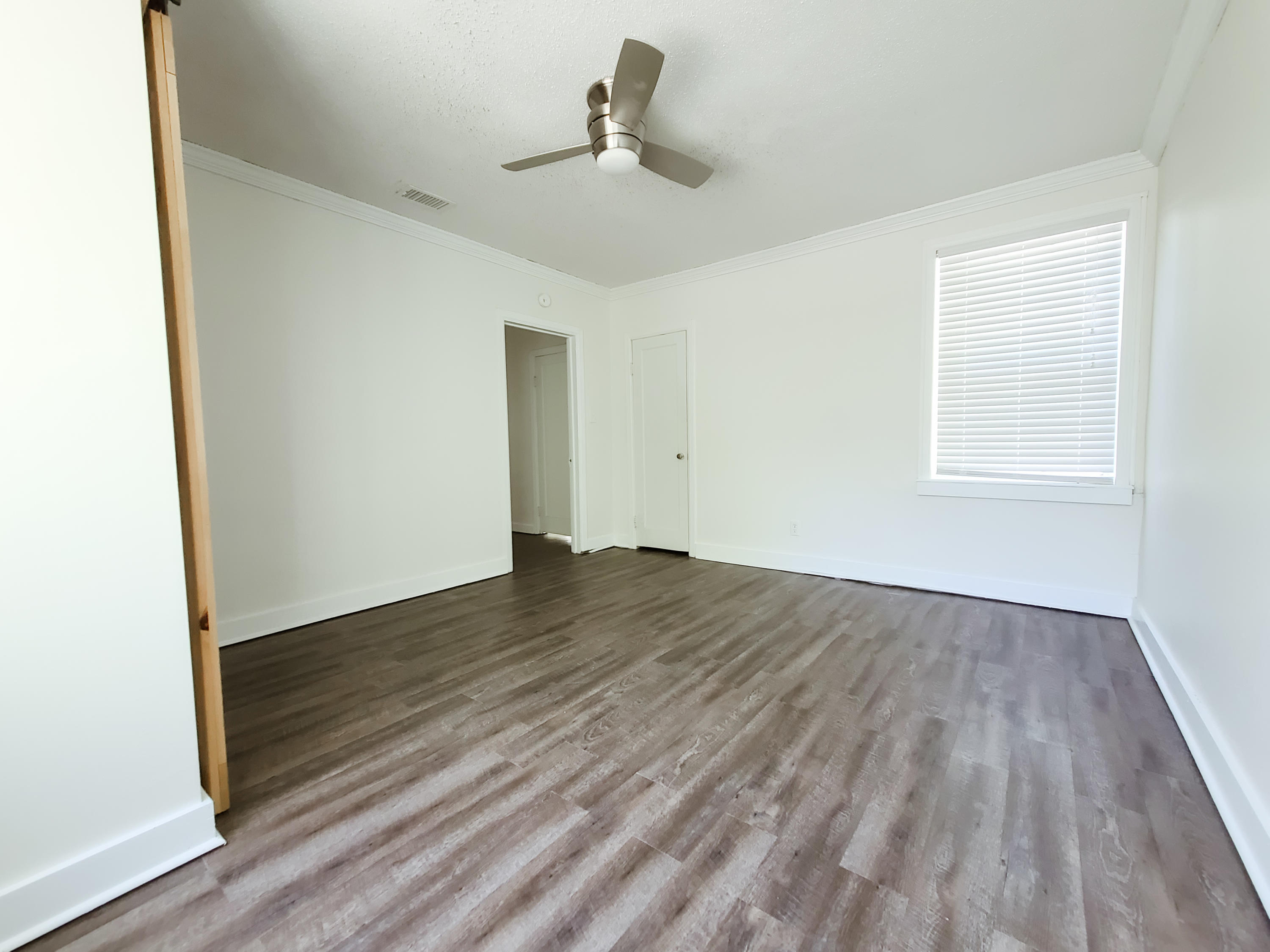 OAKCREST F & G PLAT 3 - Residential Lease