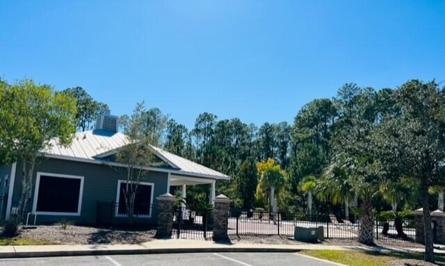 VERANDAS OF FREEPORT - Residential Lease