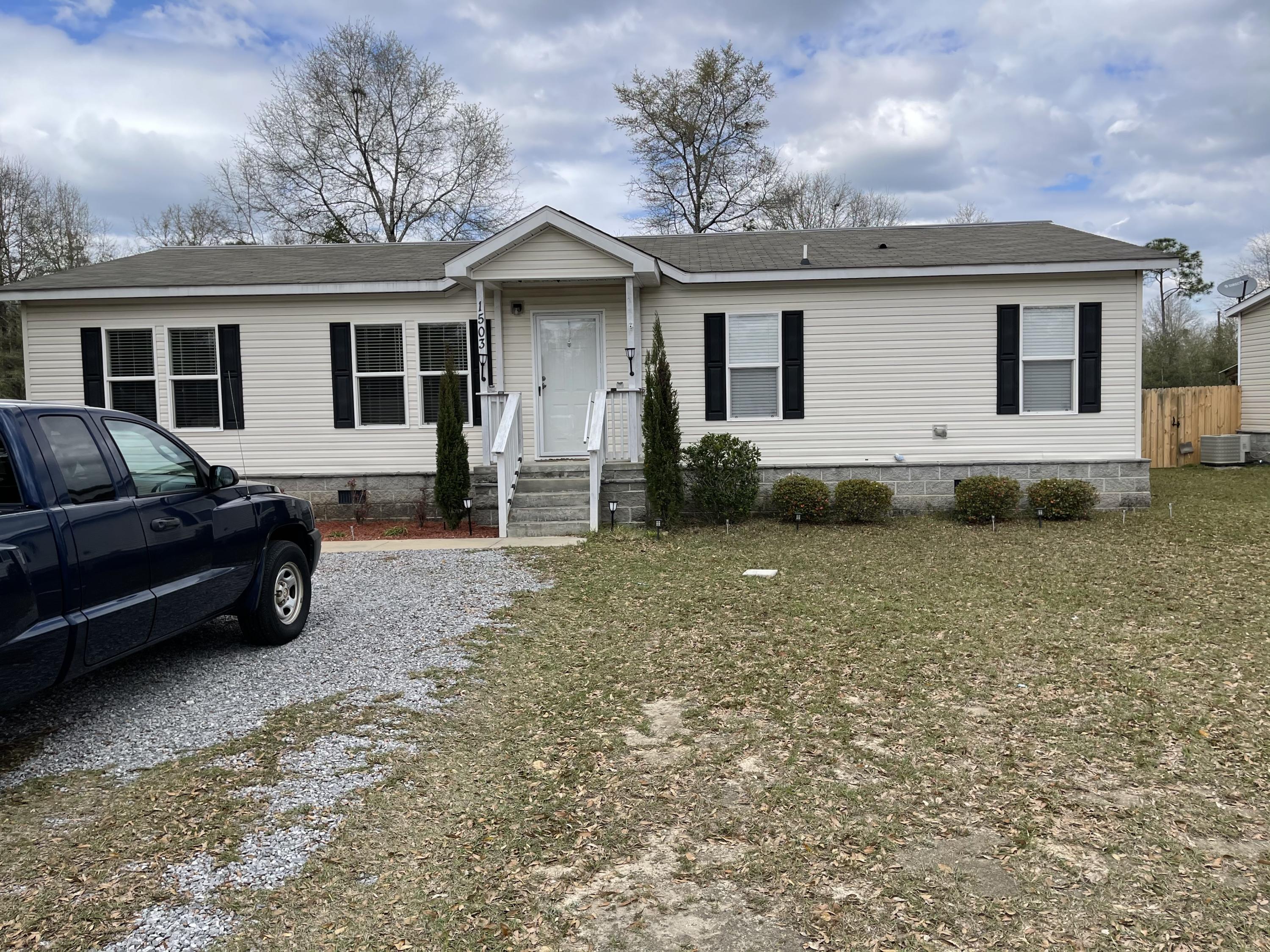 NO RECORDED SUBDIVISION - Residential