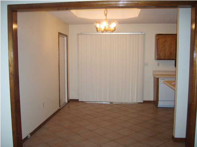 BEACONS BEND - Residential Lease