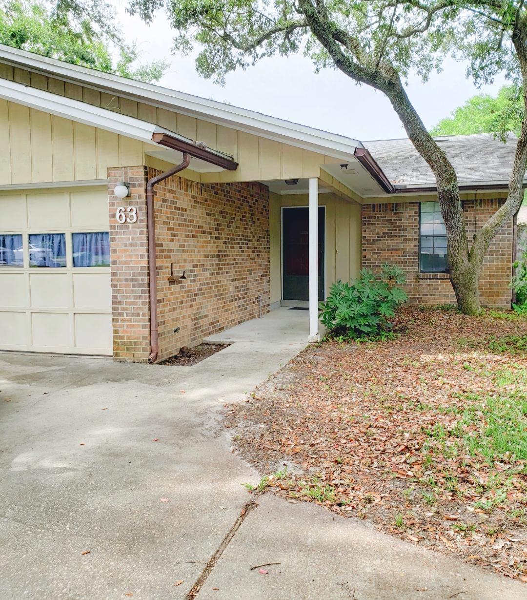 Cozy one story townhome with a garage! Conveniently located near shops, restaurants, beaches, and between both bases. New carpet in the living room with hardwood floors in the bedrooms. Shed in the backyard for extra storage with a fenced in yard. Sorry, no pets allowed. Call today to schedule a showing. Available to move in on July 1, 2019.