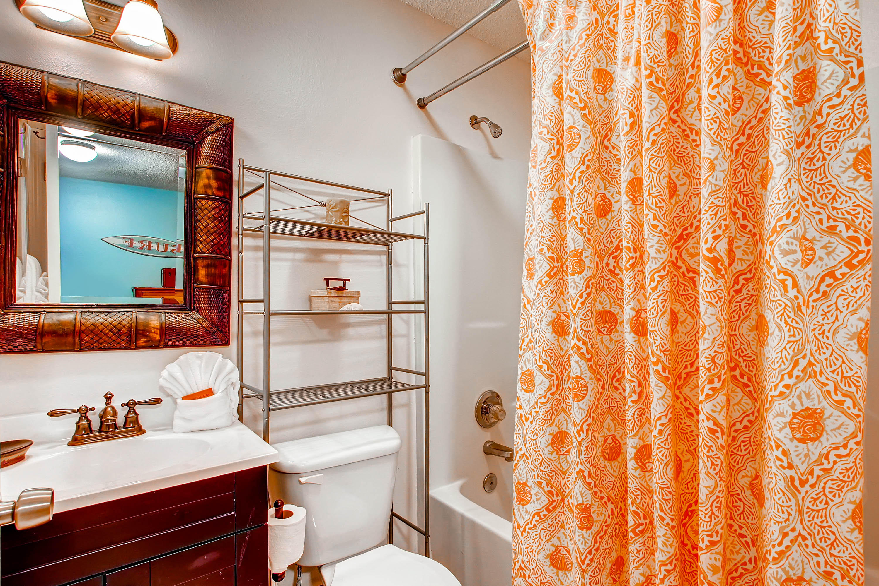 BEACHSIDE VILLAS CONDO - Residential