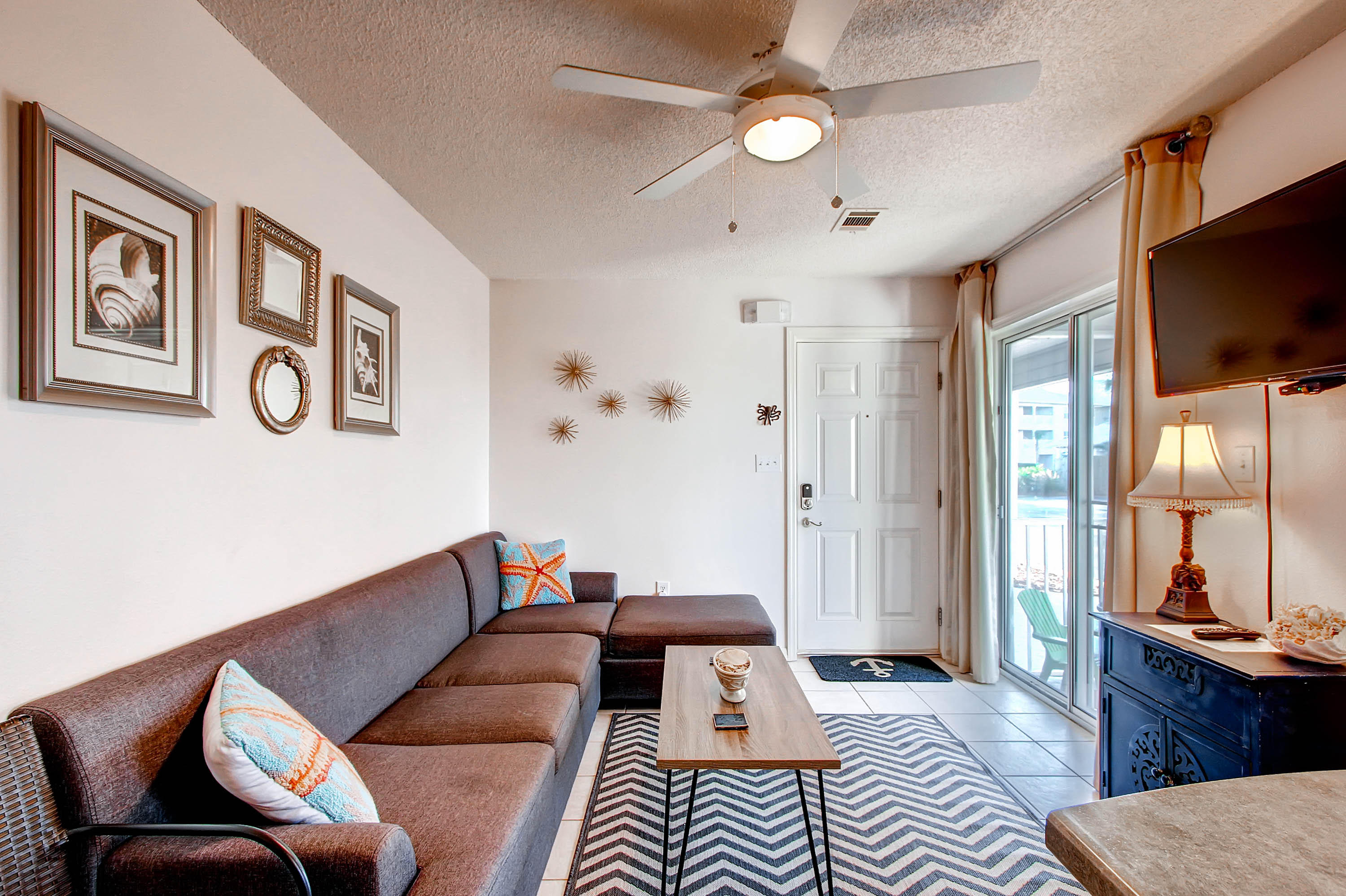 BEACHSIDE VILLAS CONDO - Residential