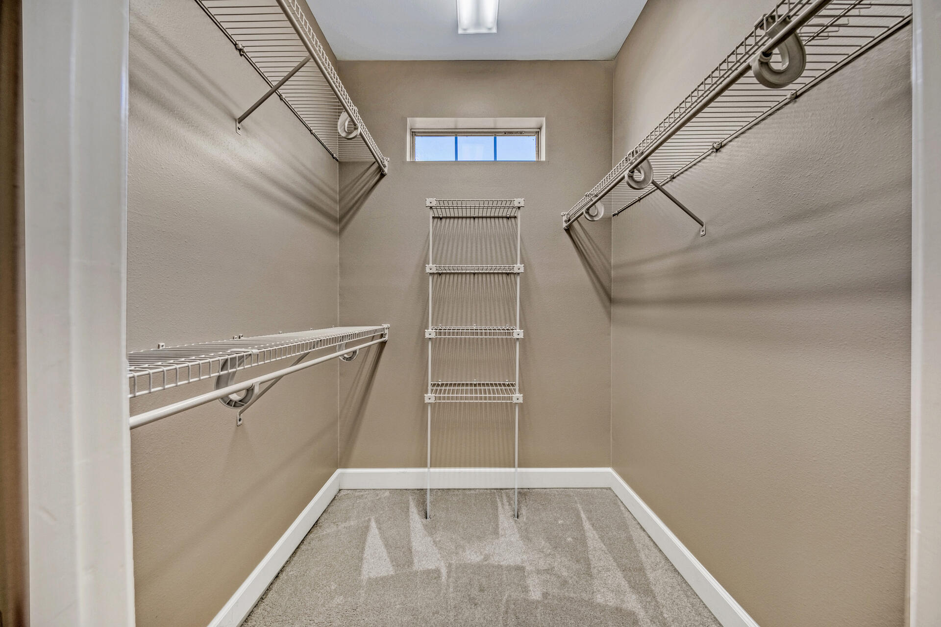 RAINTREE ESTATES - Residential