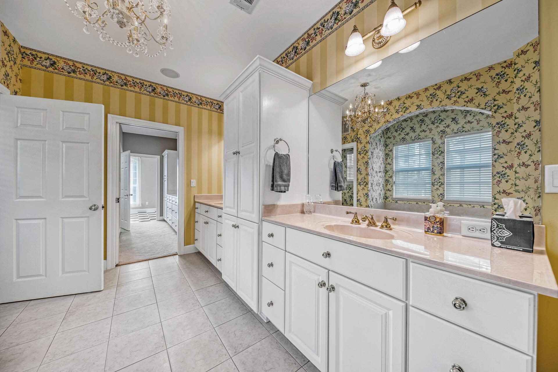 RAINTREE ESTATES - Residential